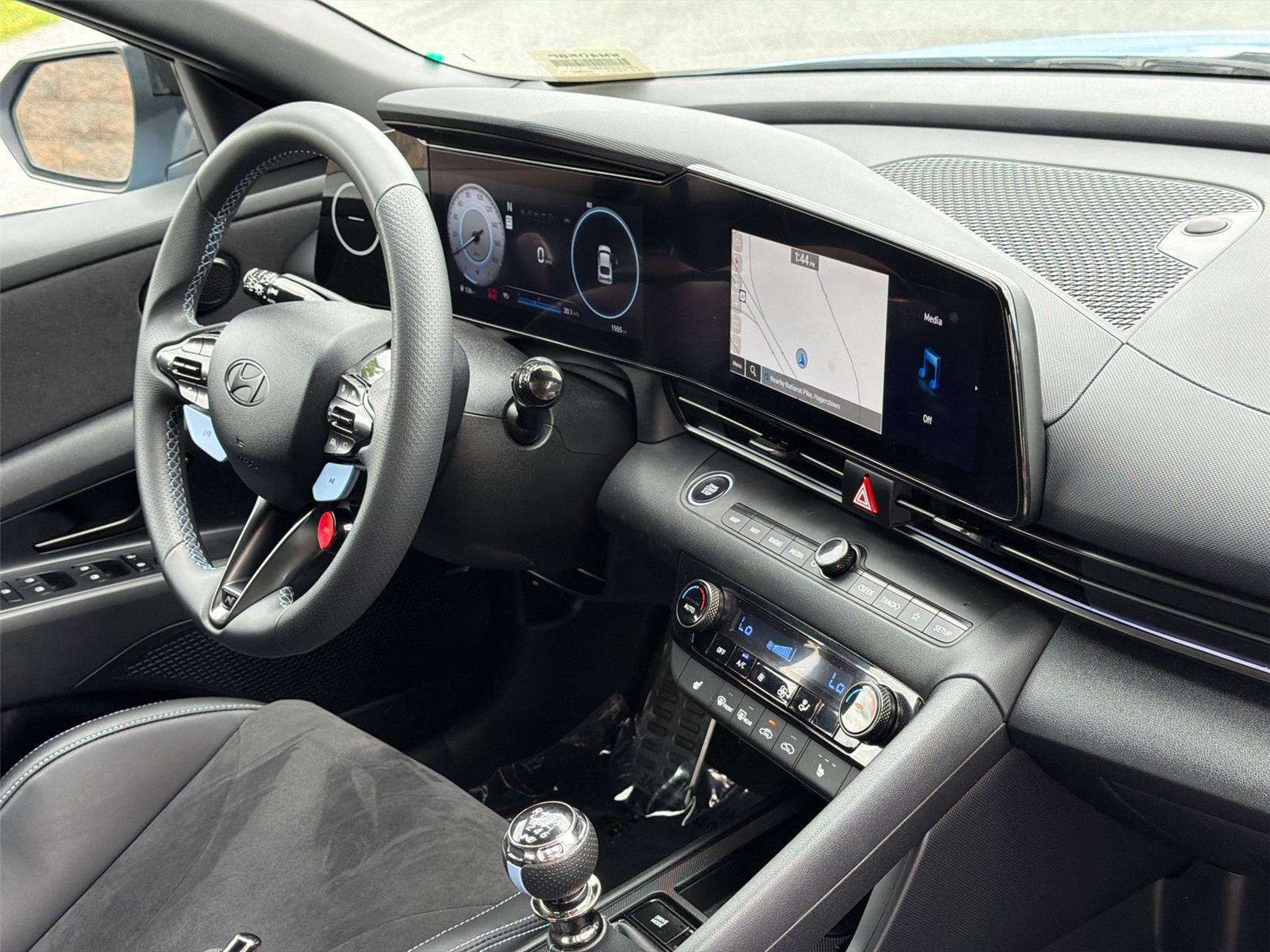 Used 2025 Performance Blue Hyundai MANUAL image 30