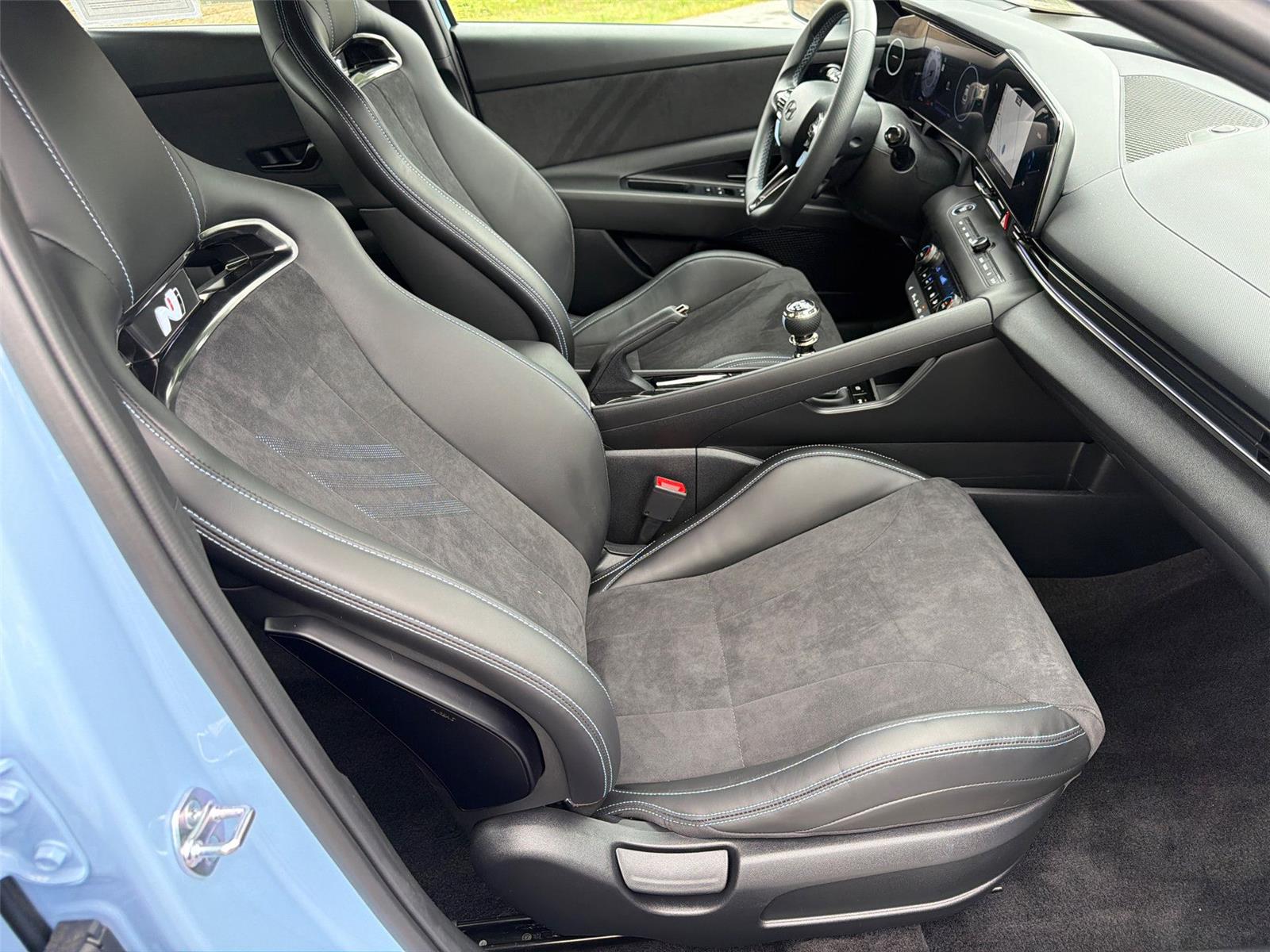 Used 2025 Performance Blue Hyundai MANUAL image 32