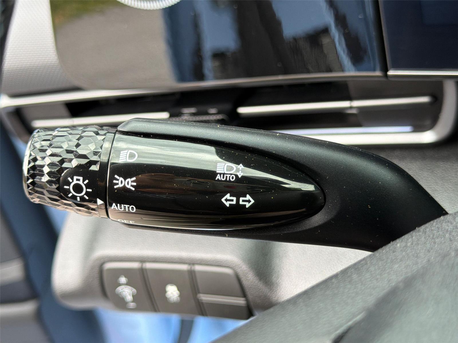 Used 2025 Performance Blue Hyundai MANUAL image 39