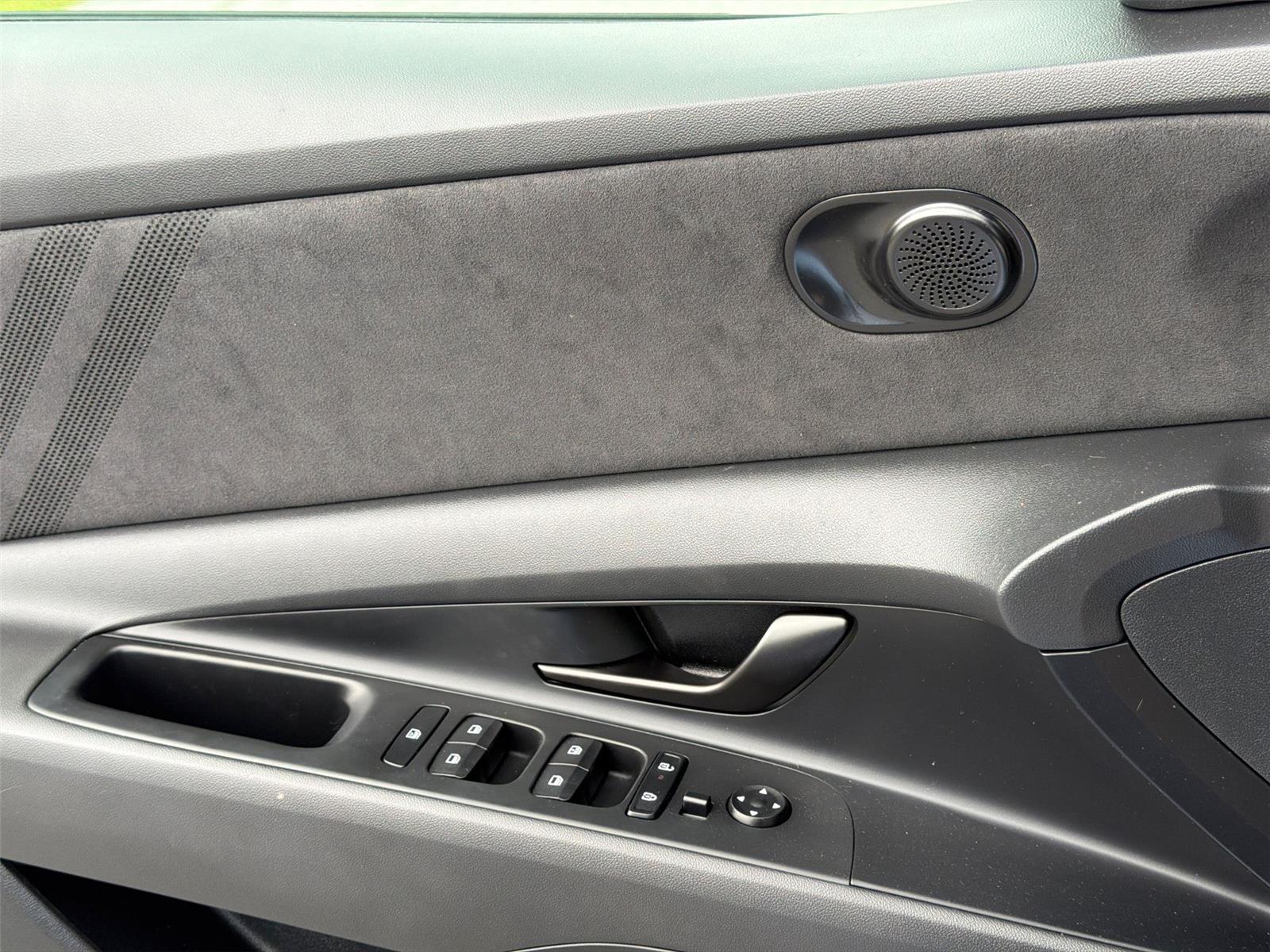Used 2025 Performance Blue Hyundai MANUAL image 22