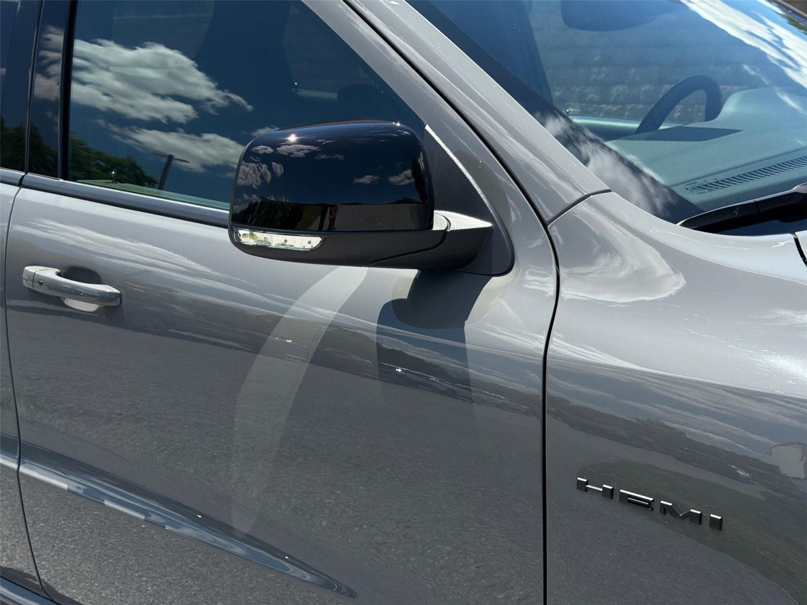 Used 2025 Destroyer Gray Clearcoat Dodge R/T Plus image 31