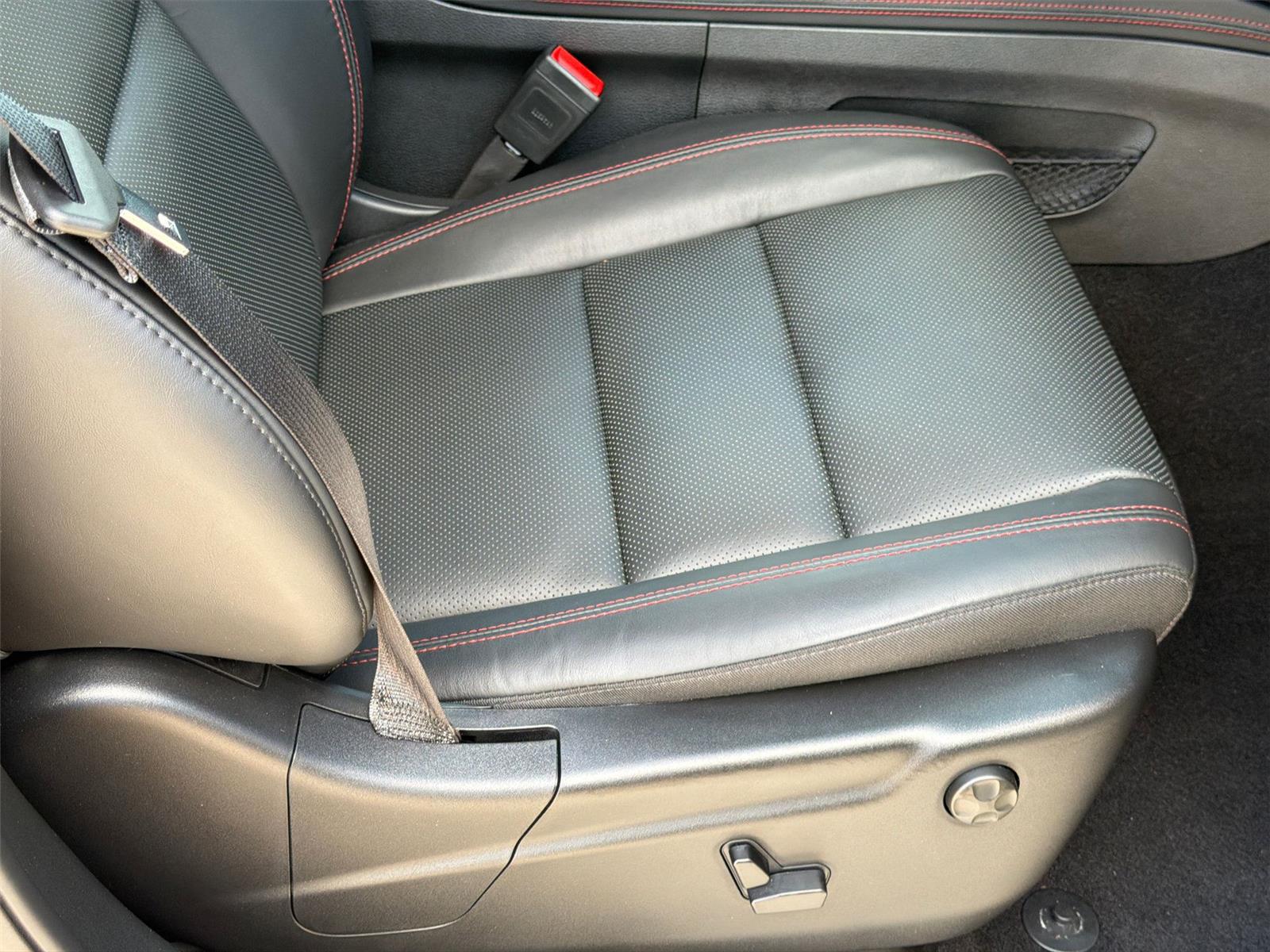 Used 2025 Destroyer Gray Clearcoat Dodge R/T Plus image 33