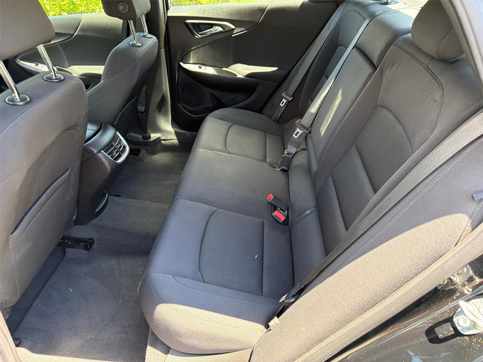 Used 2021 Mosaic Black Metallic Chevrolet LT image 31