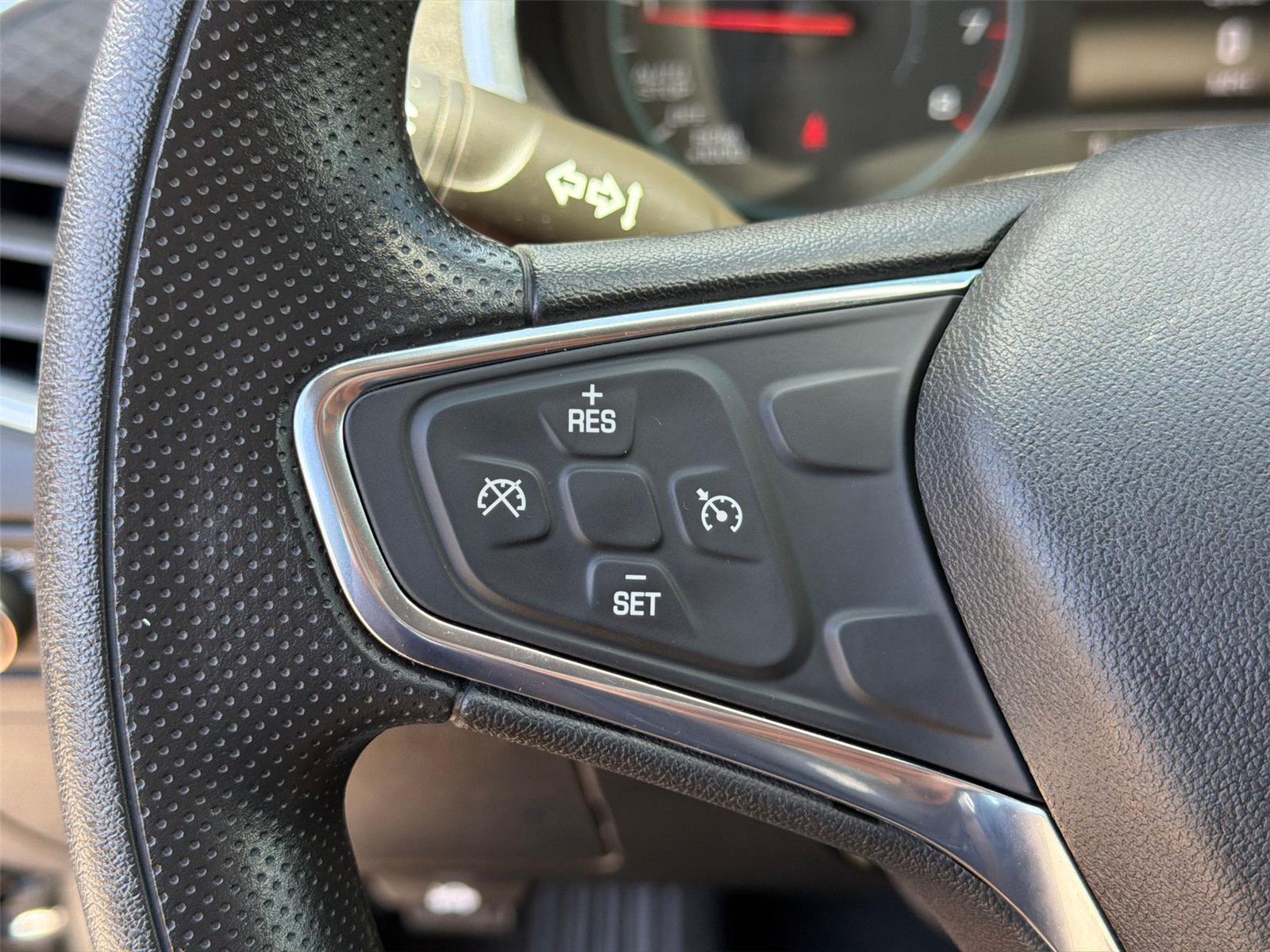 Used 2021 Mosaic Black Metallic Chevrolet LT image 34