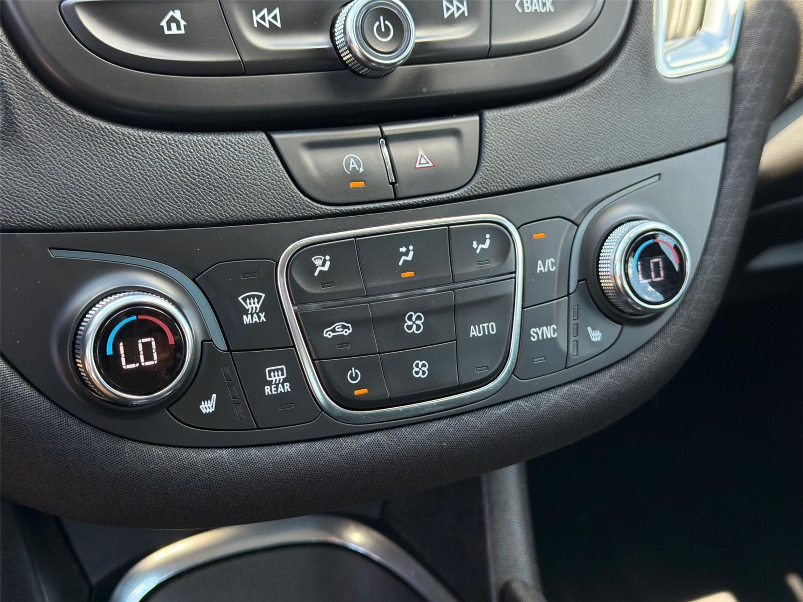 Used 2021 Mosaic Black Metallic Chevrolet LT image 35