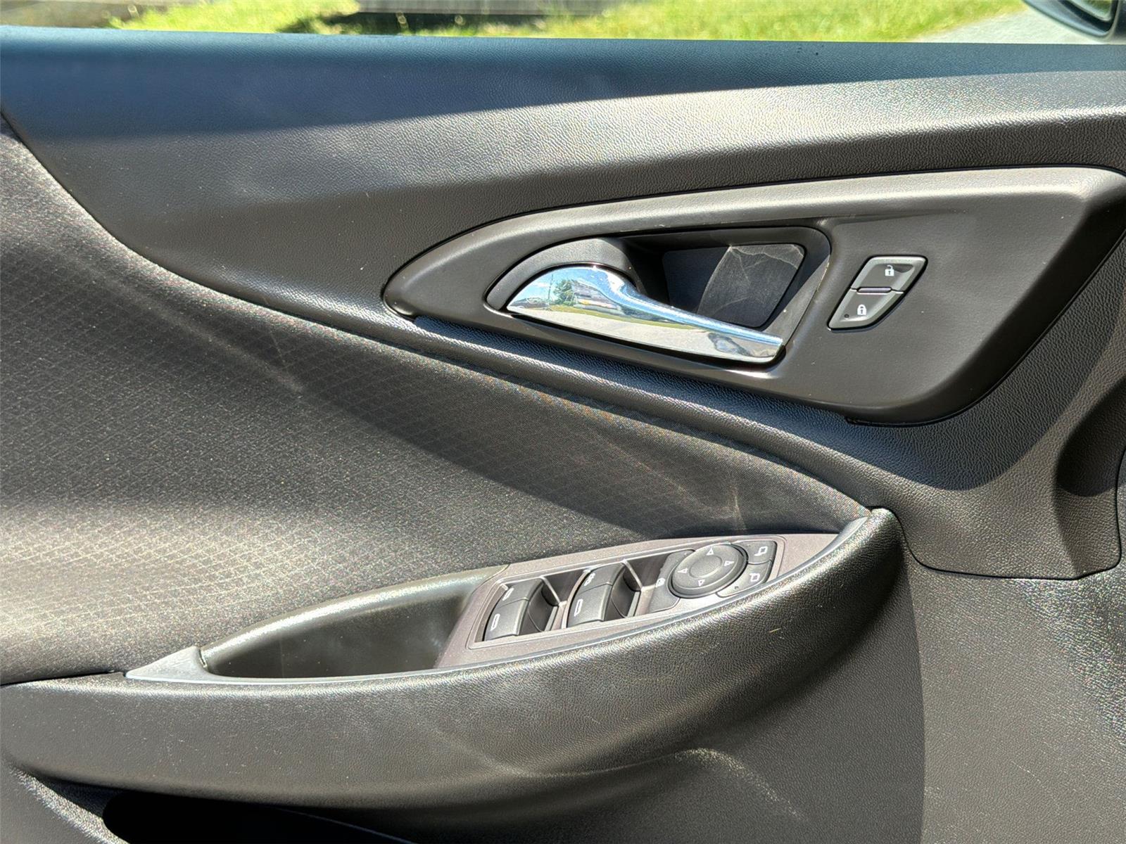 Used 2021 Mosaic Black Metallic Chevrolet LT image 20