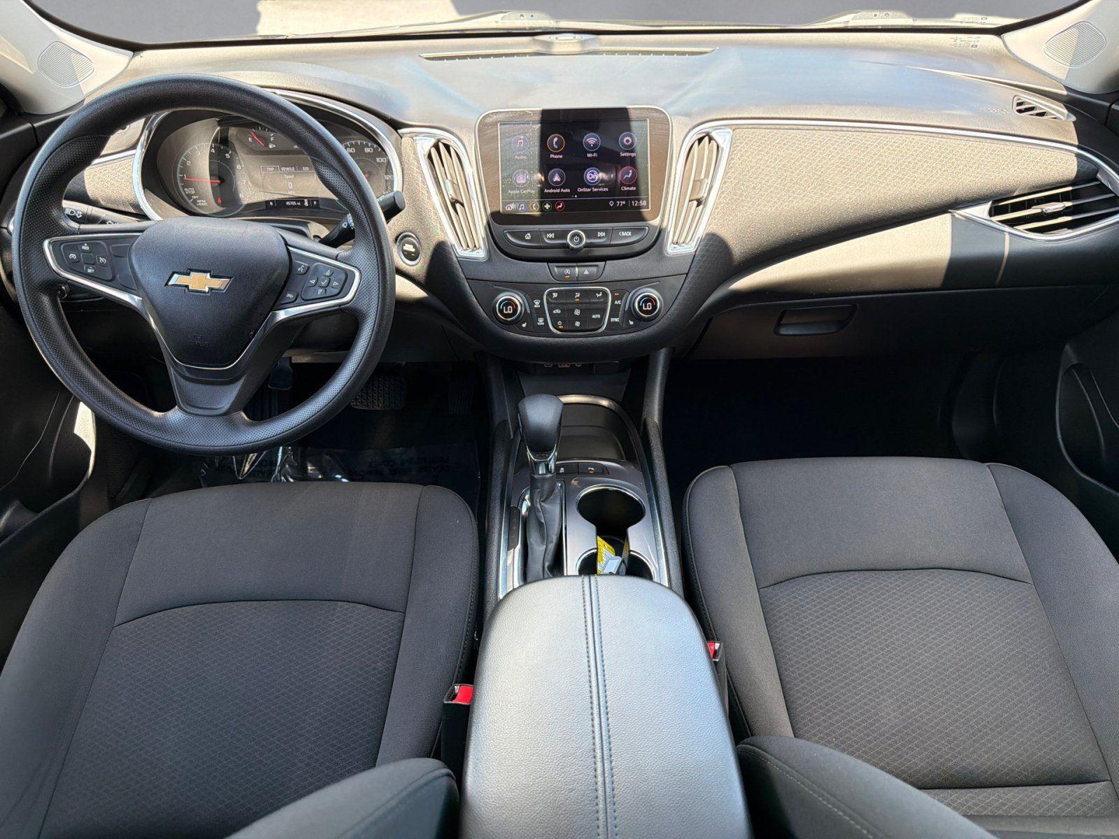 Used 2021 Mosaic Black Metallic Chevrolet LT image 3