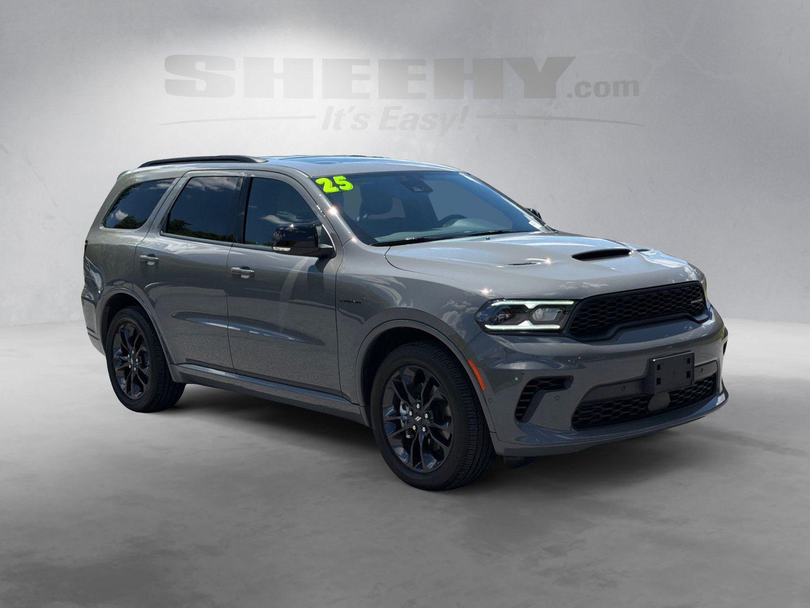 Used 2025 Destroyer Gray Clearcoat Dodge R/T Plus image 2