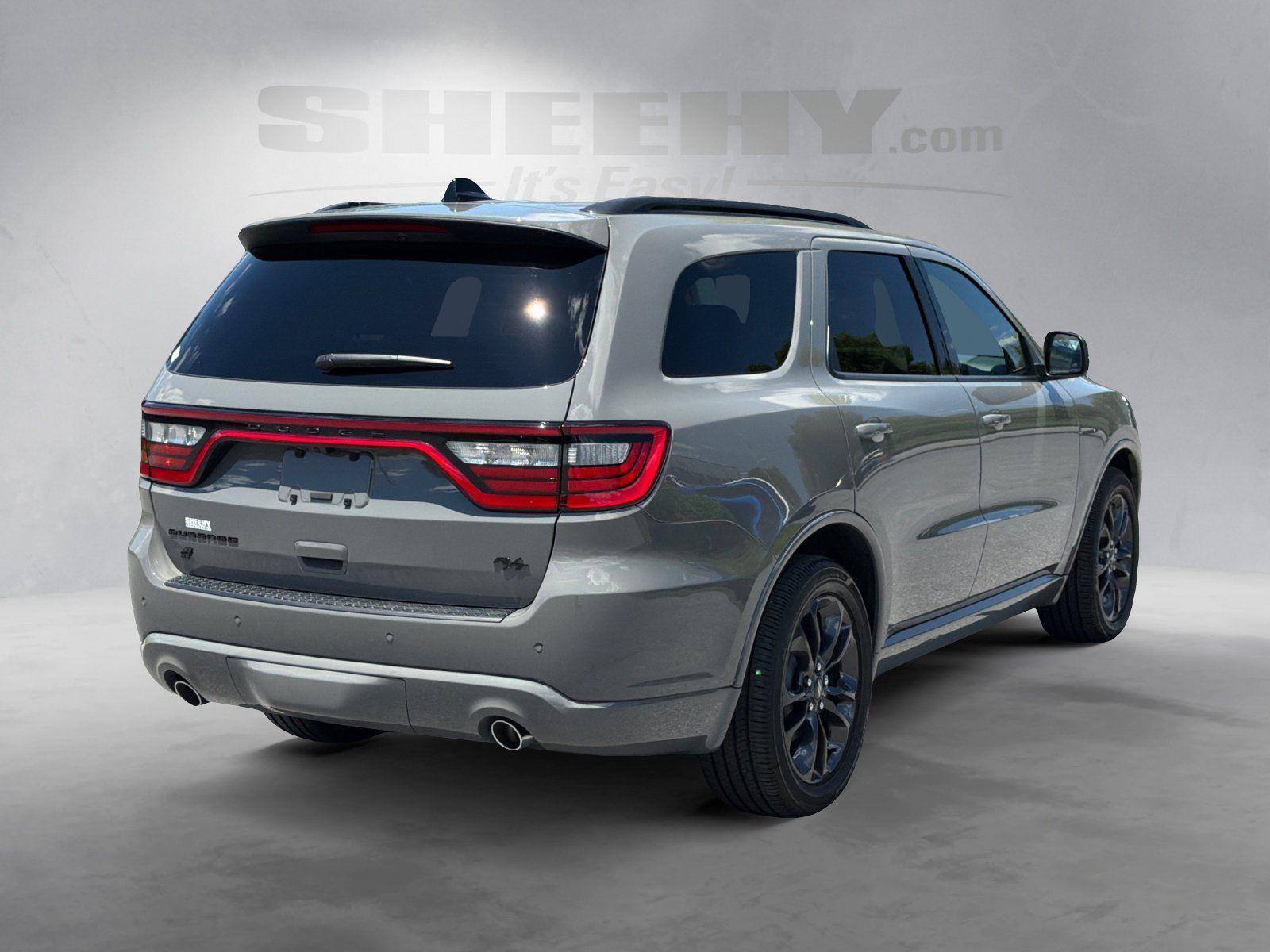 Used 2025 Destroyer Gray Clearcoat Dodge R/T Plus image 14