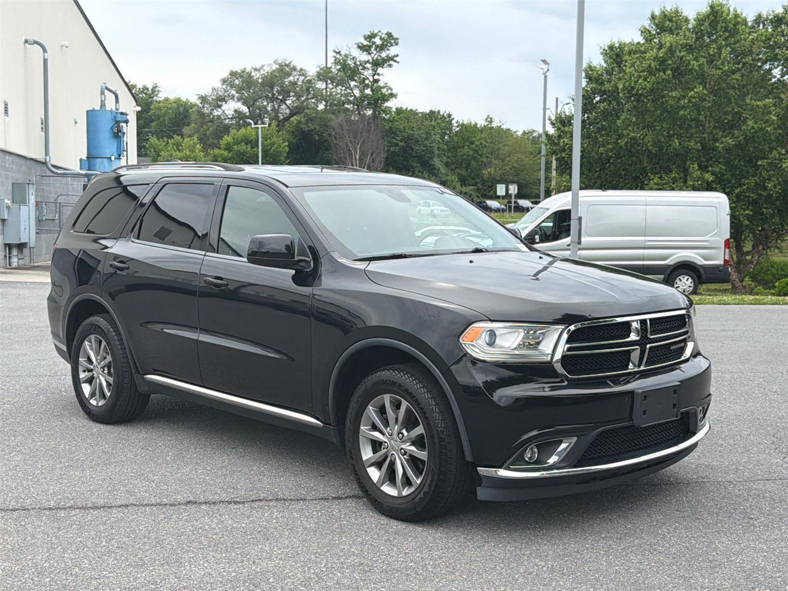 DB Black Clearcoat 2018 Dodge Durango SUV / Crossover All-Wheel Drive 8-Speed Automatic