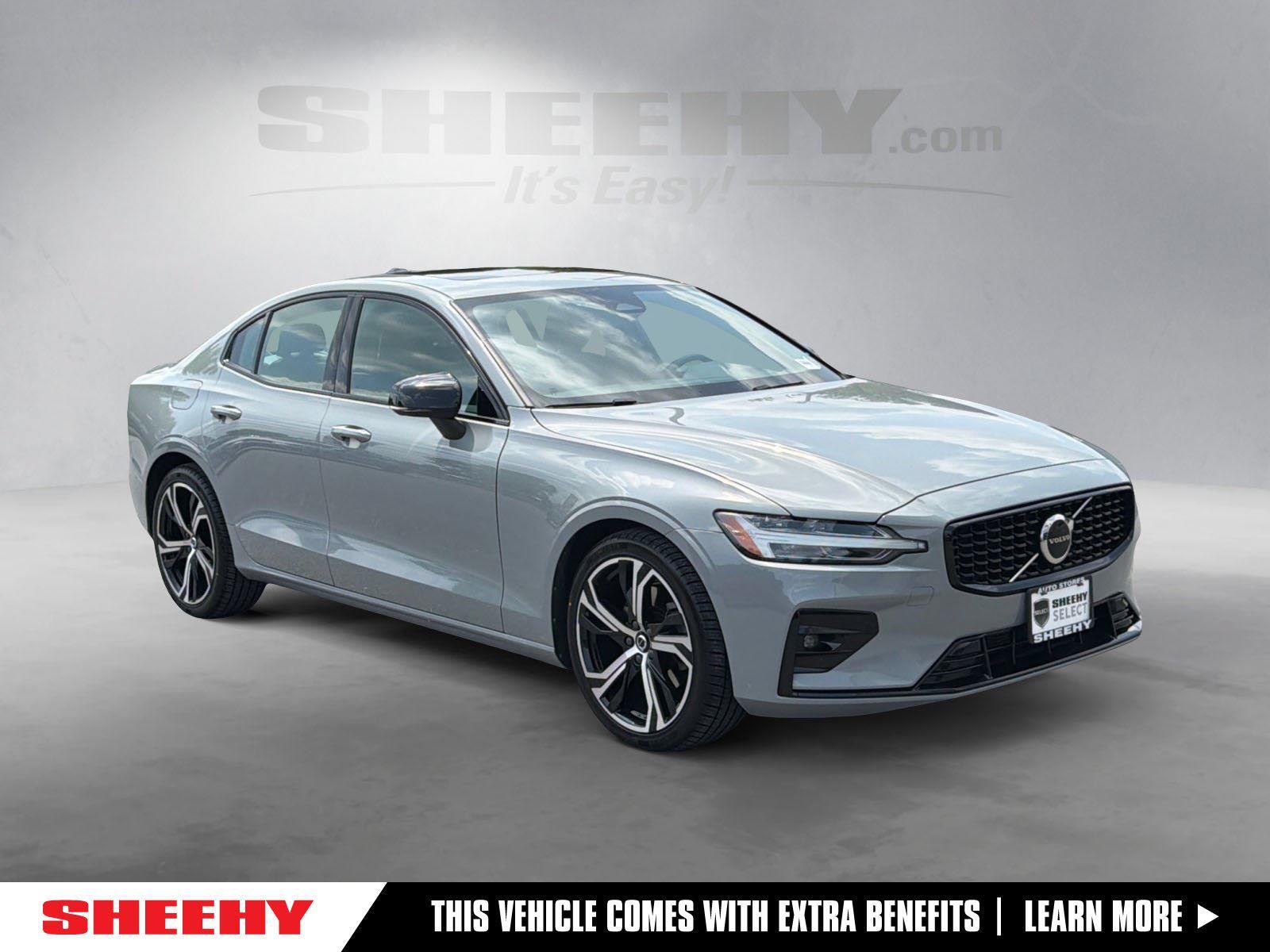 2024 Volvo S60 B5 Core Dark Theme AWD