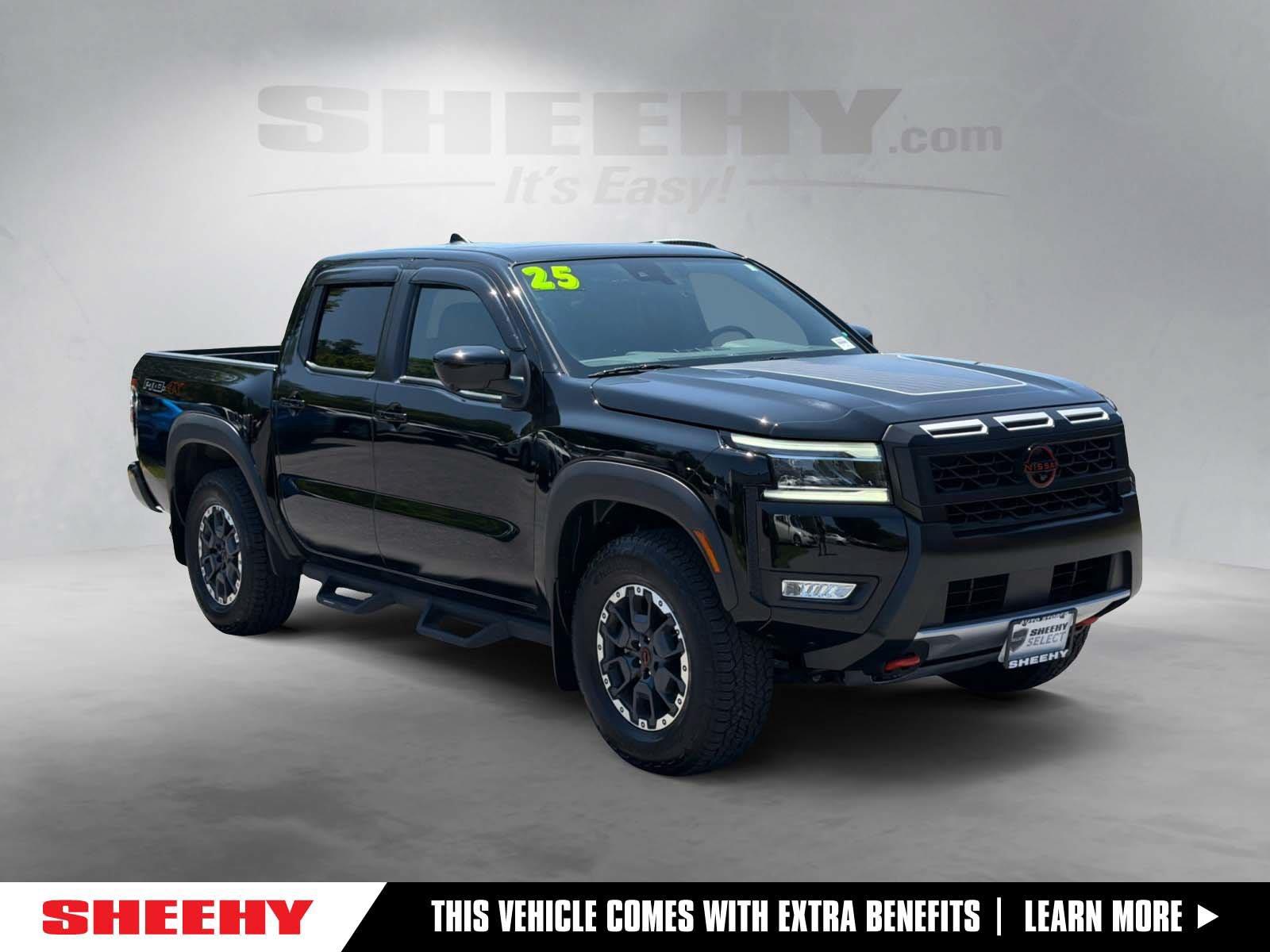 Super Black 2025 Nissan Frontier Pickup Truck Four-Wheel Drive Automatic