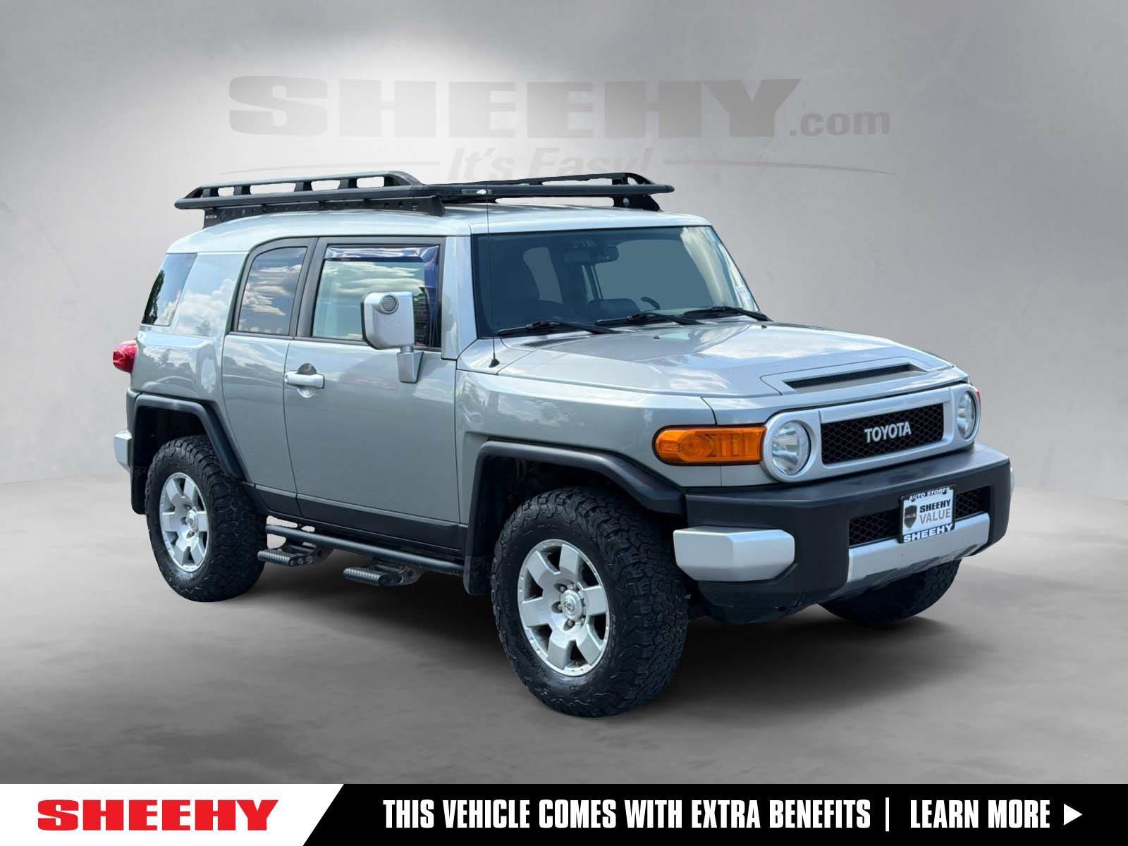 Silver Fresco Metallic 2010 Toyota FJ Cruiser SUV / Crossover Four-Wheel Drive Automatic