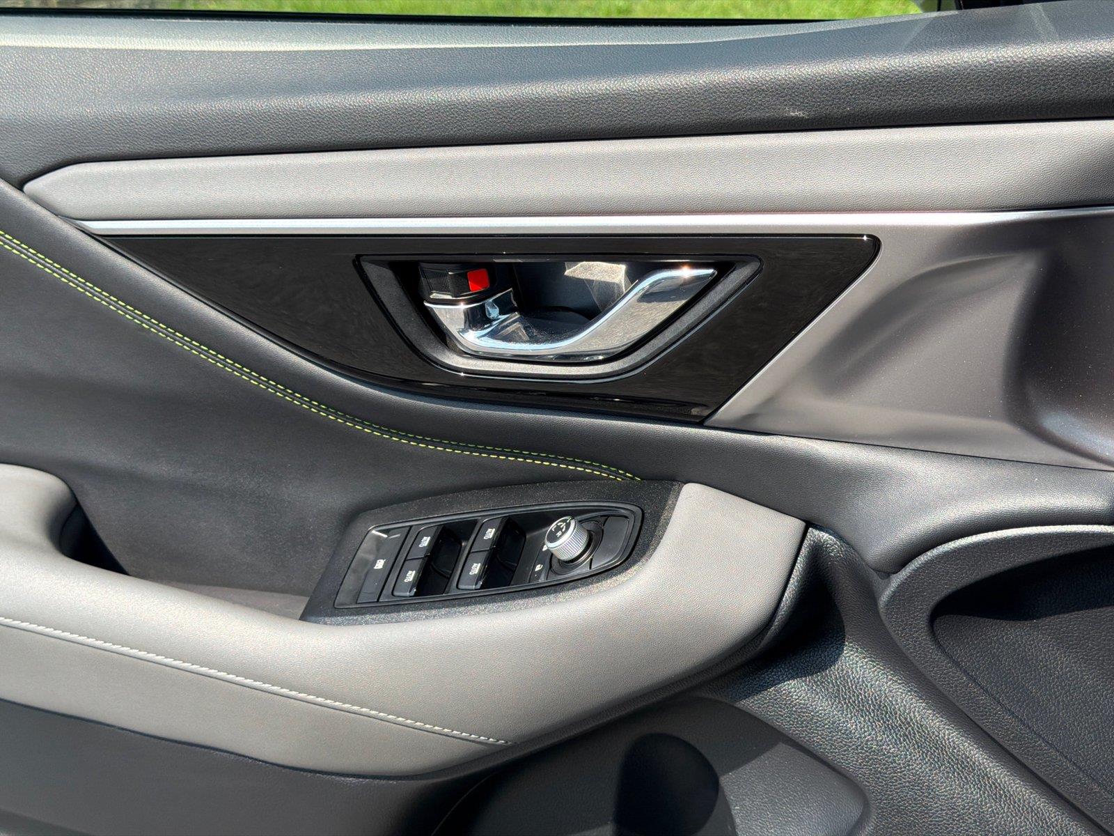 Used 2024 Magnetite Gray Metallic Subaru Onyx Edition image 20