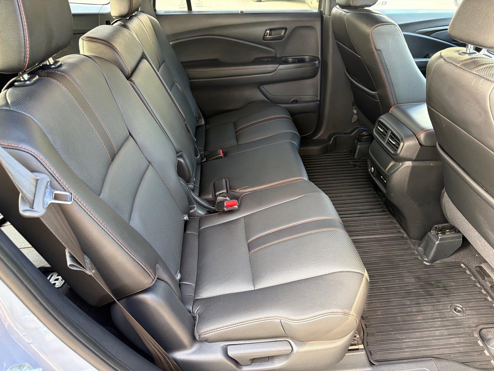 Used 2025 Sonic Gray Pearl Honda TrailSport image 30