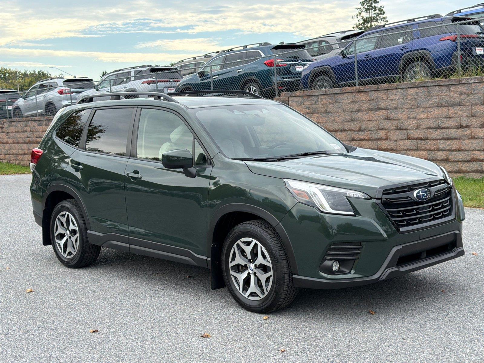Cascade Green Silica 2024 Subaru Forester SUV / Crossover All-Wheel Drive Continuously Variable Transmission