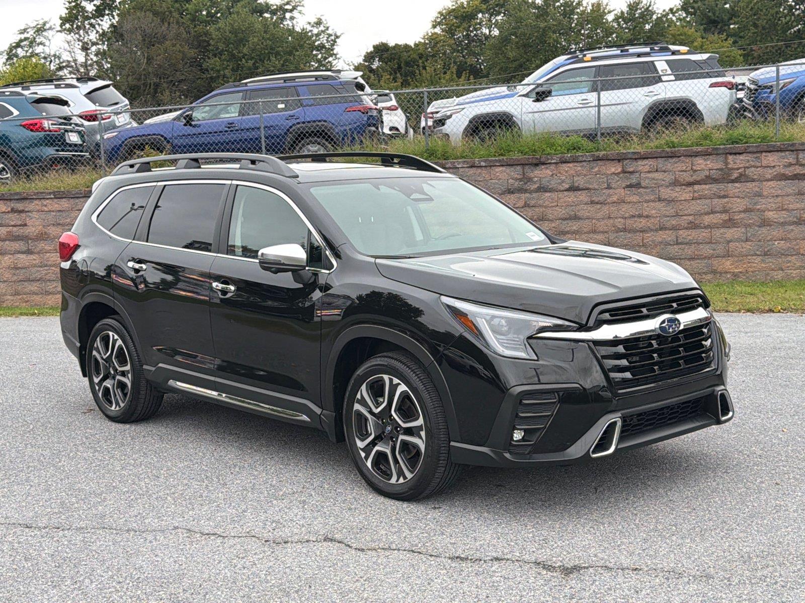 2023 Subaru Ascent Touring AWD