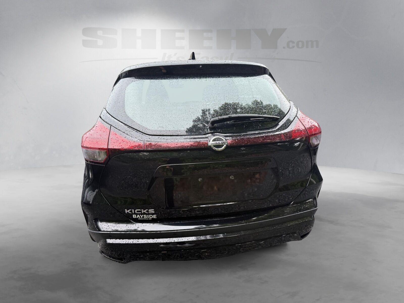 Used 2021 Super Black Nissan S image 9