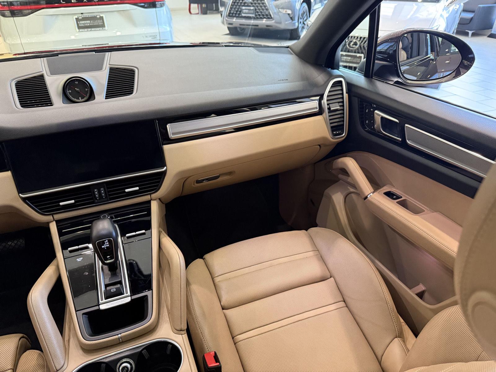 Used 2023 Mahogany Metallic Porsche Platinum Edition image 44