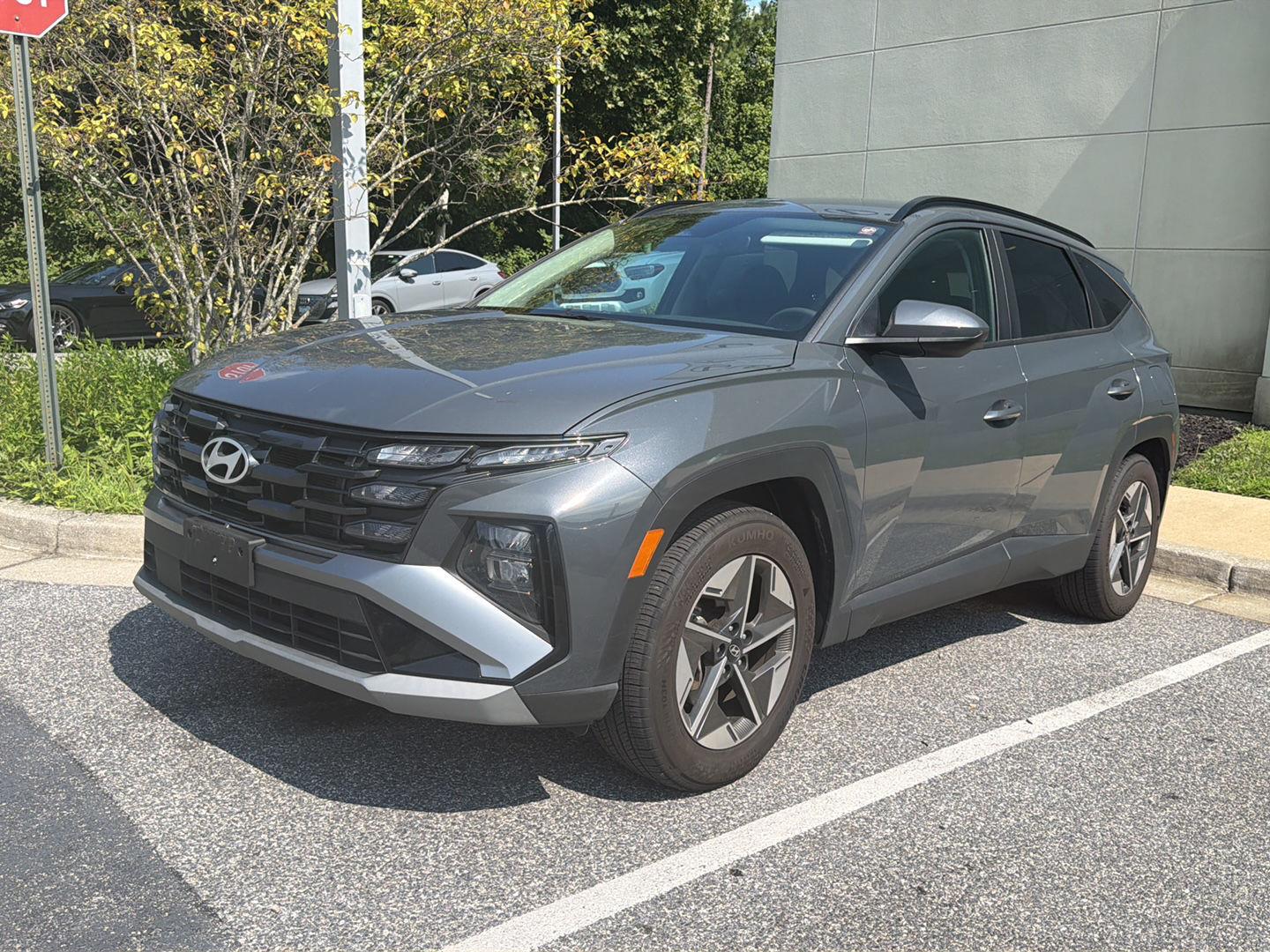 Used 2025 Ecotronic Gray Hyundai SEL image 2