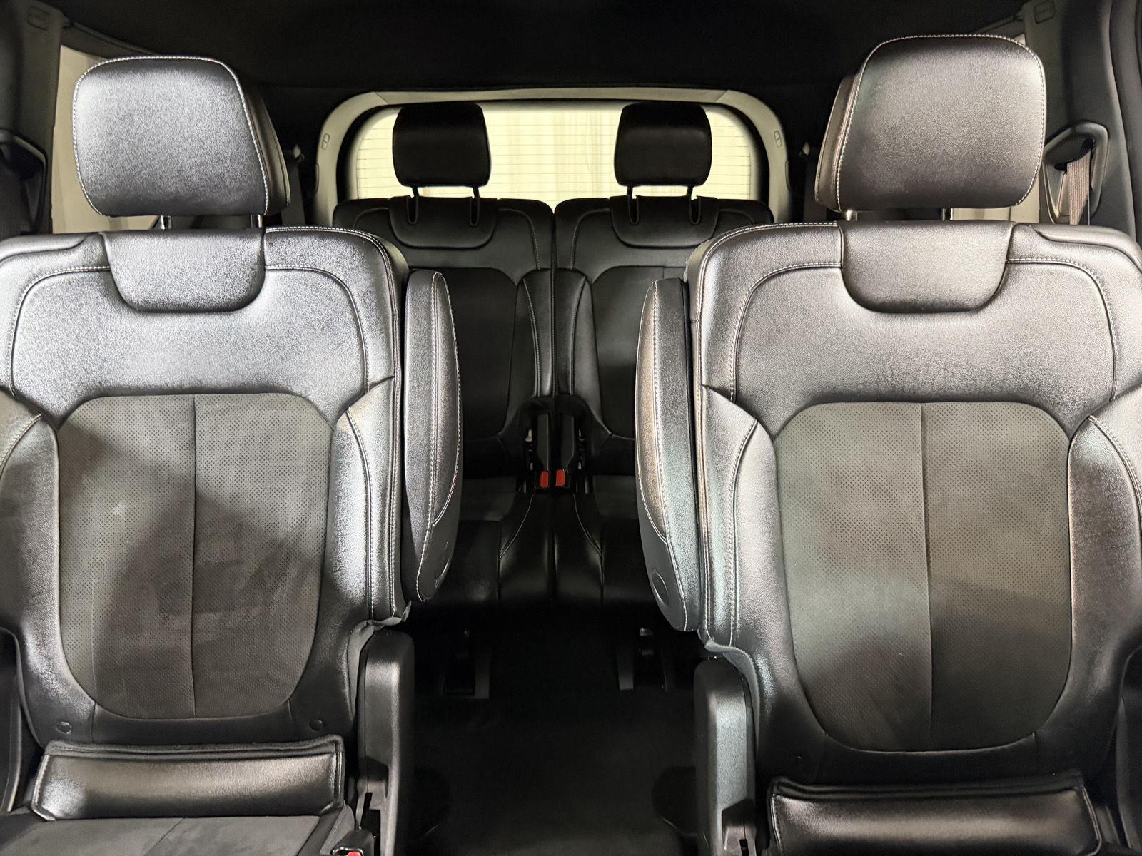 Used 2023 Baltic Gray Metallic Clearcoat Jeep Altitude image 33