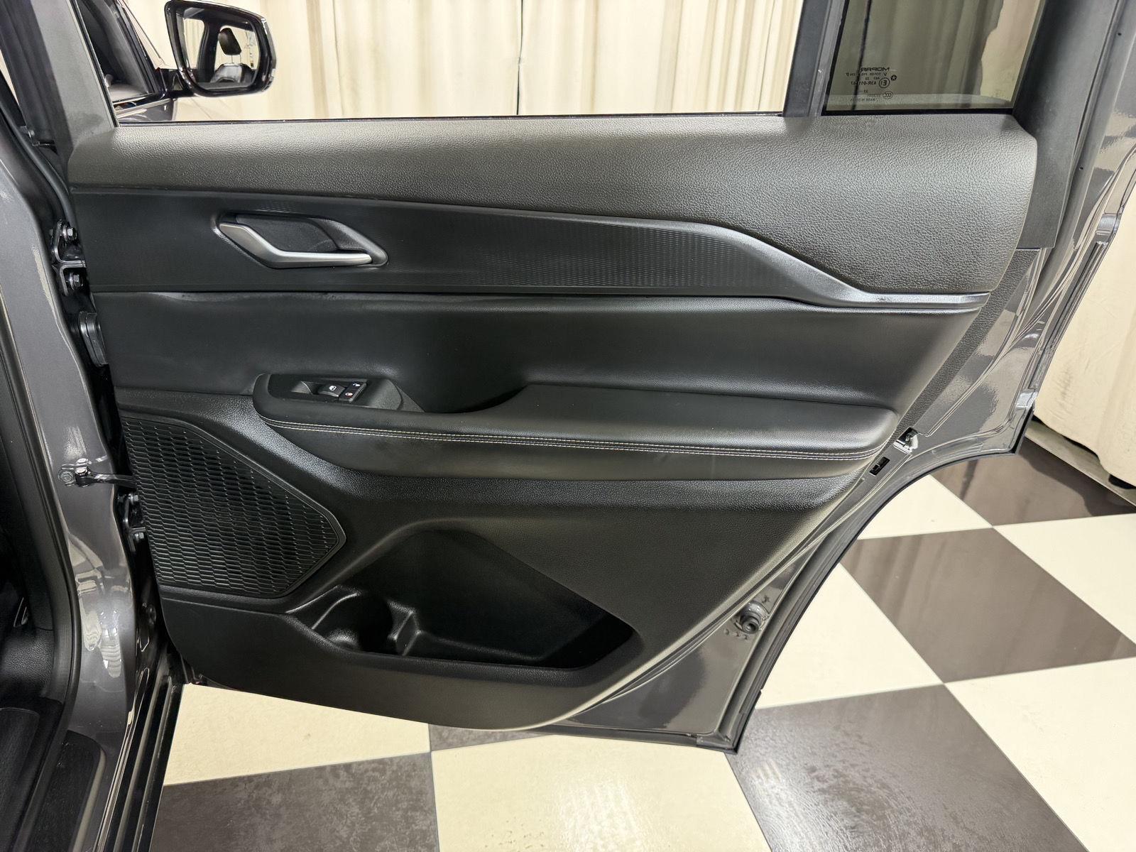 Used 2023 Baltic Gray Metallic Clearcoat Jeep Altitude image 46