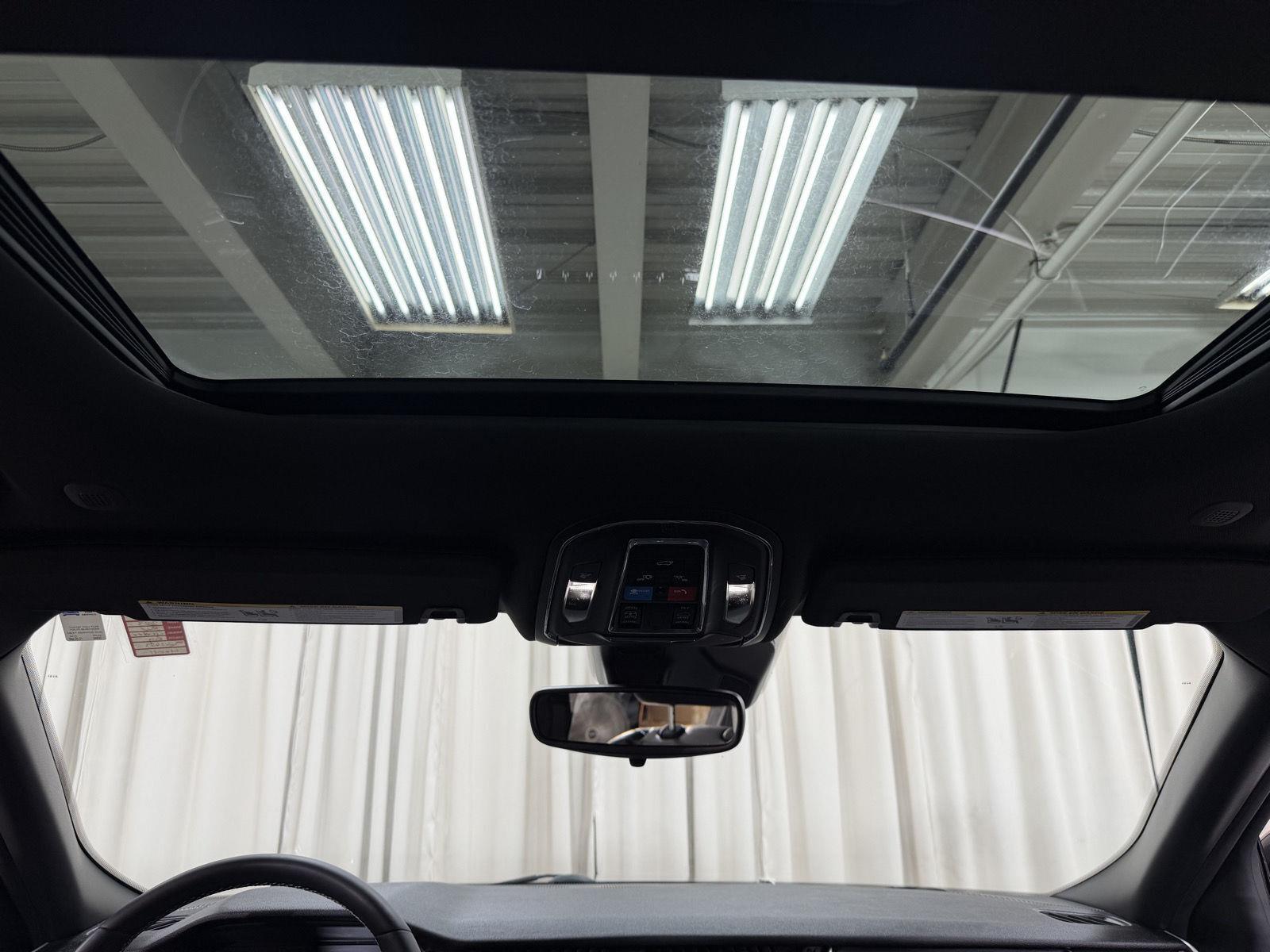 Used 2023 Baltic Gray Metallic Clearcoat Jeep Altitude image 48