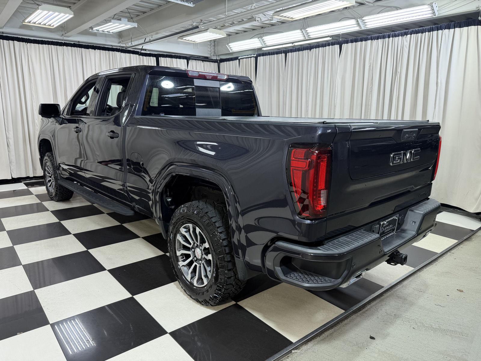 Used 2022 Titanium Rush Metallic GMC AT4 image 5