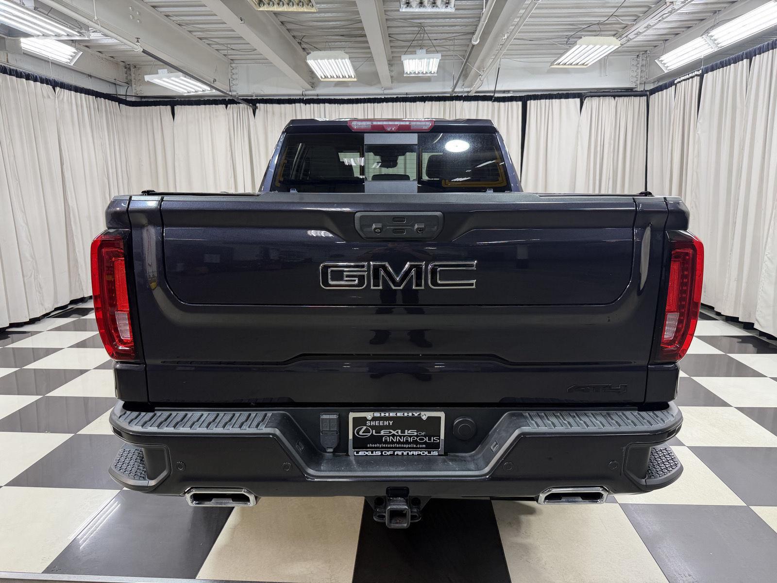 Used 2022 Titanium Rush Metallic GMC AT4 image 6