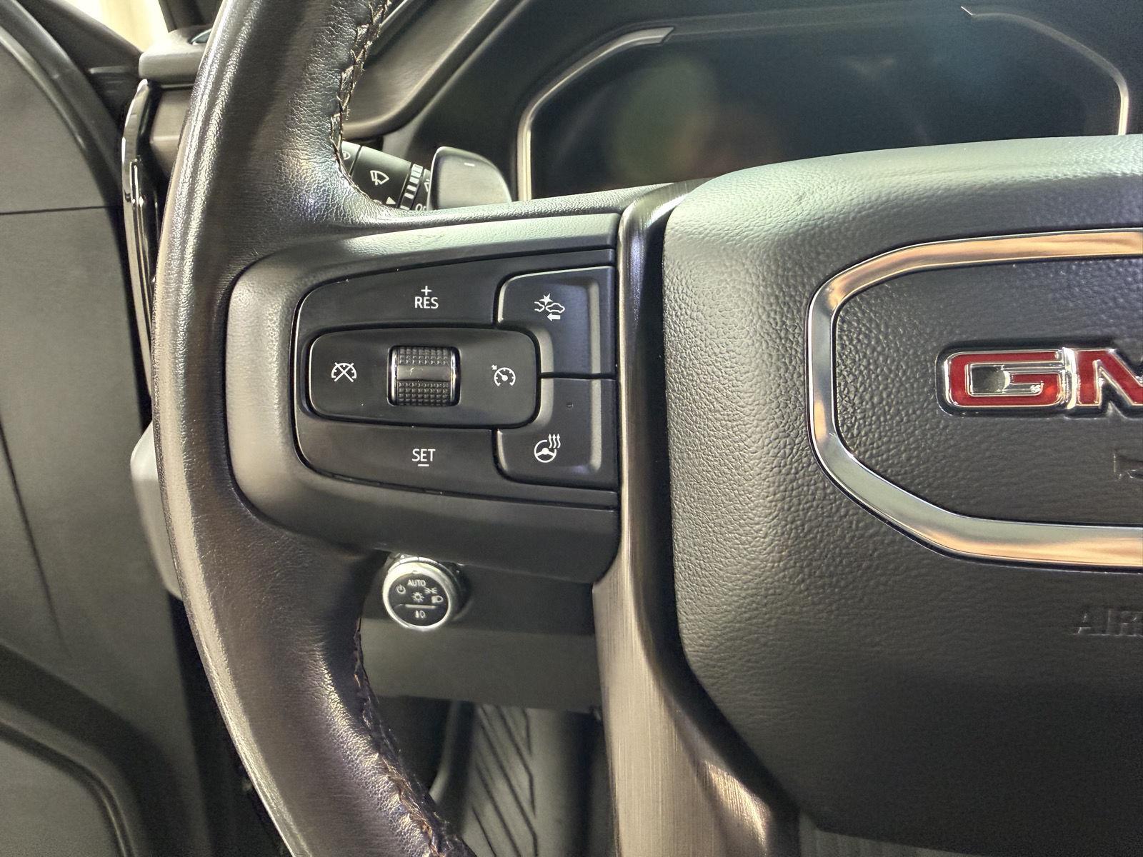Used 2022 Titanium Rush Metallic GMC AT4 image 15