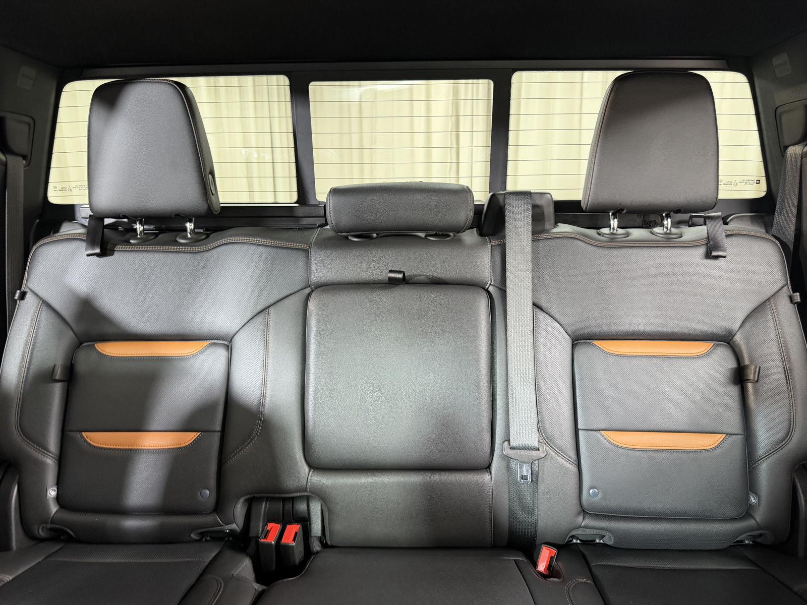 Used 2022 Titanium Rush Metallic GMC AT4 image 22