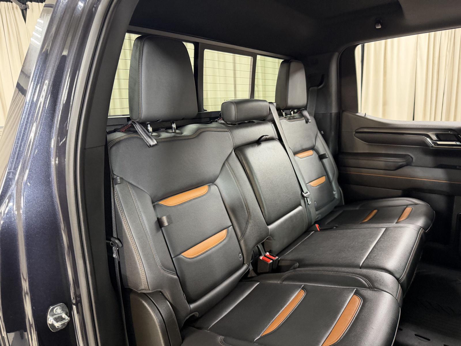 Used 2022 Titanium Rush Metallic GMC AT4 image 28