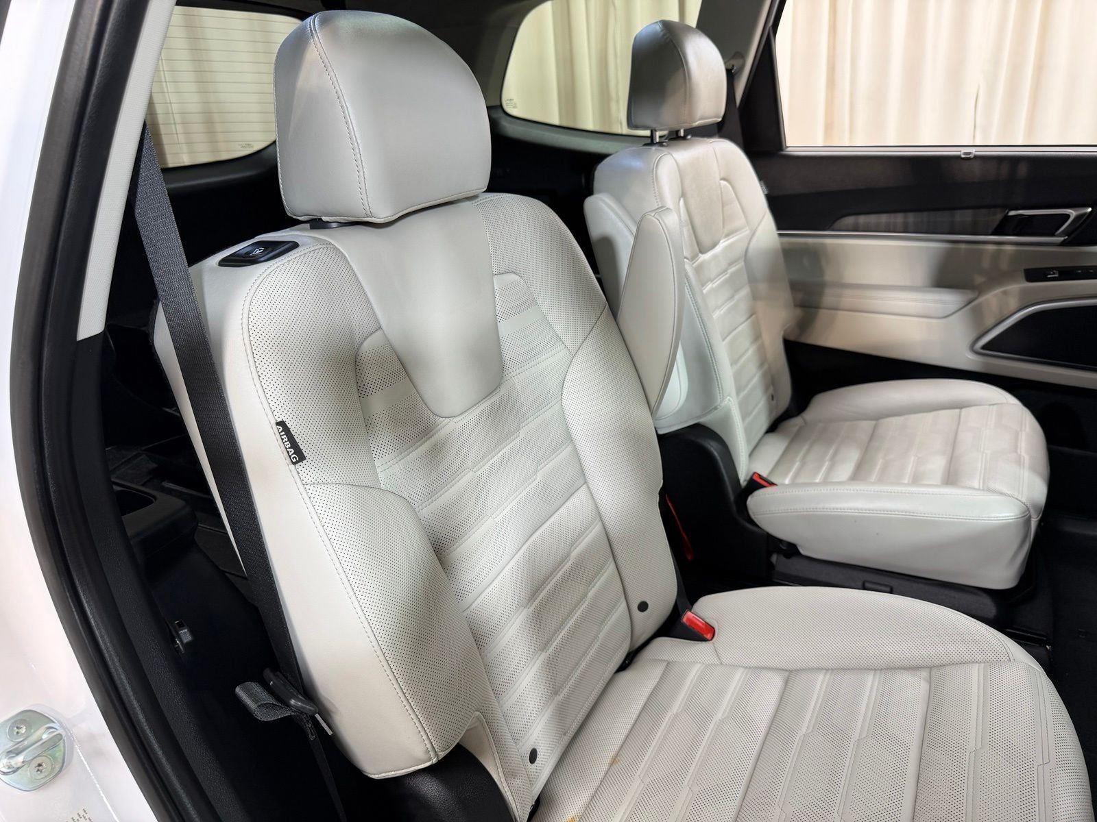 Used 2023 Glacial White Pearl Kia SX-Prestige image 42