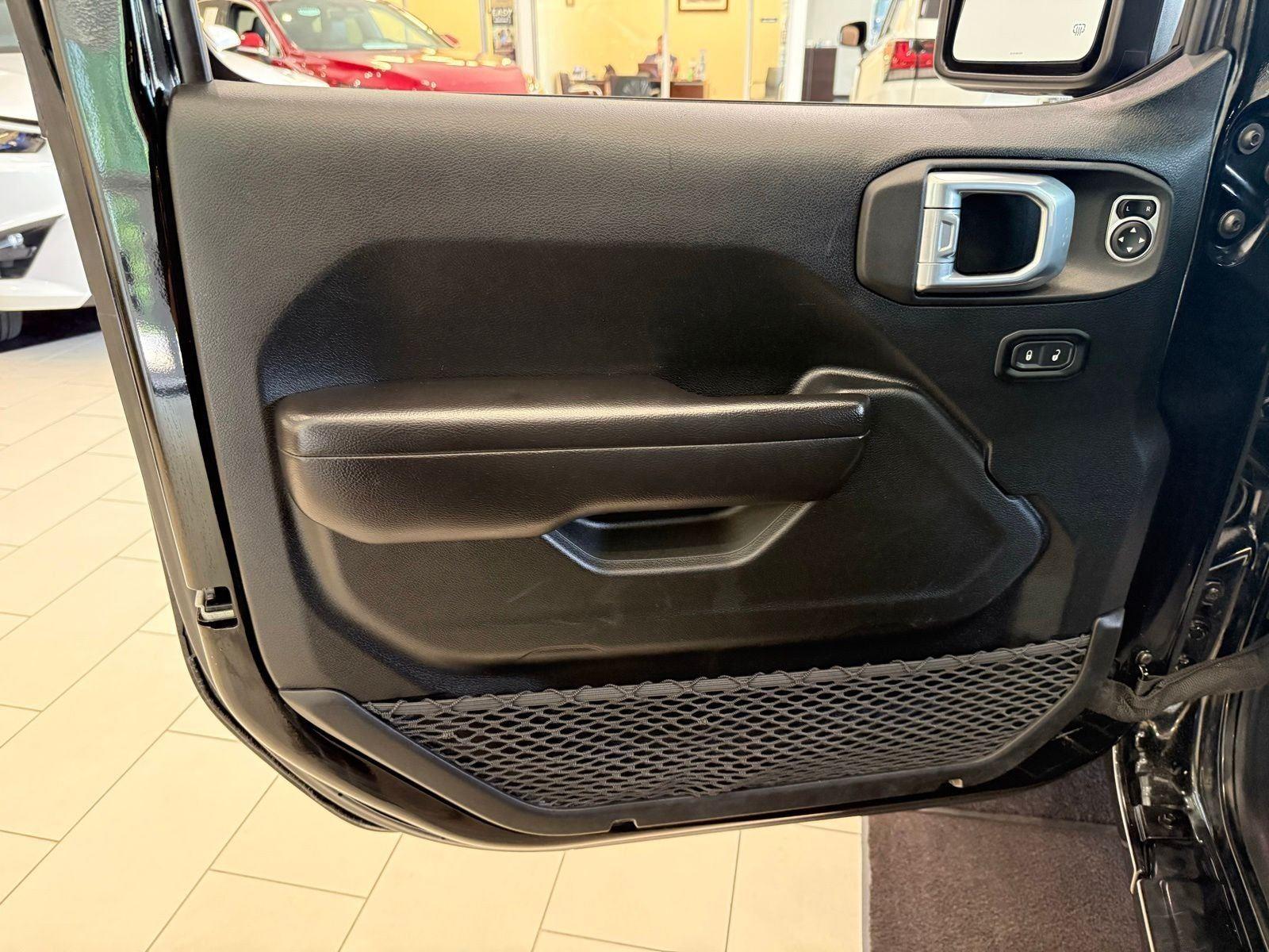 Used 2021 Black Clearcoat Jeep Unlimited Sport S image 21