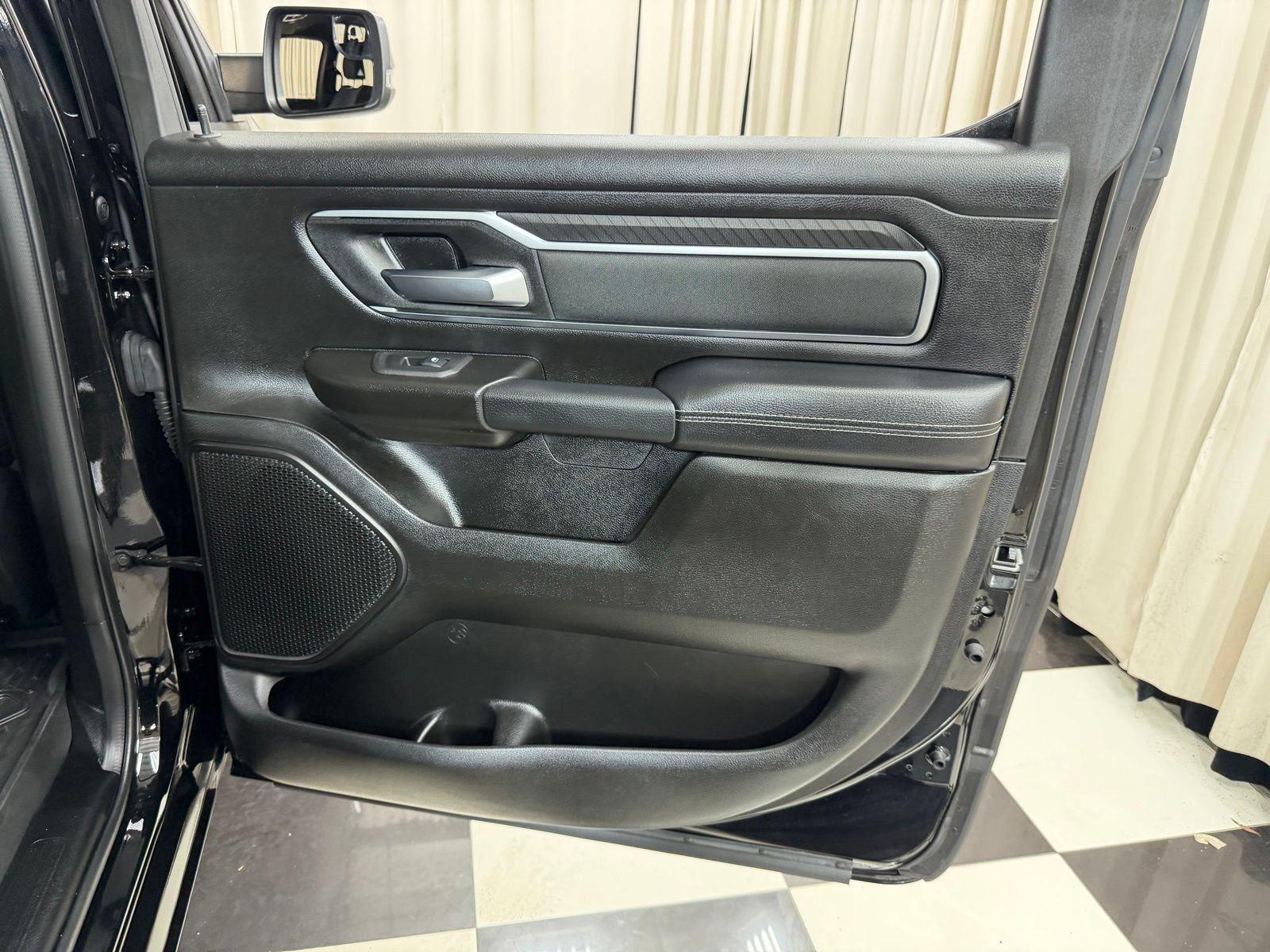 Used 2026 Diamond Black Crystal Pearlcoat Ram Big Horn image 21