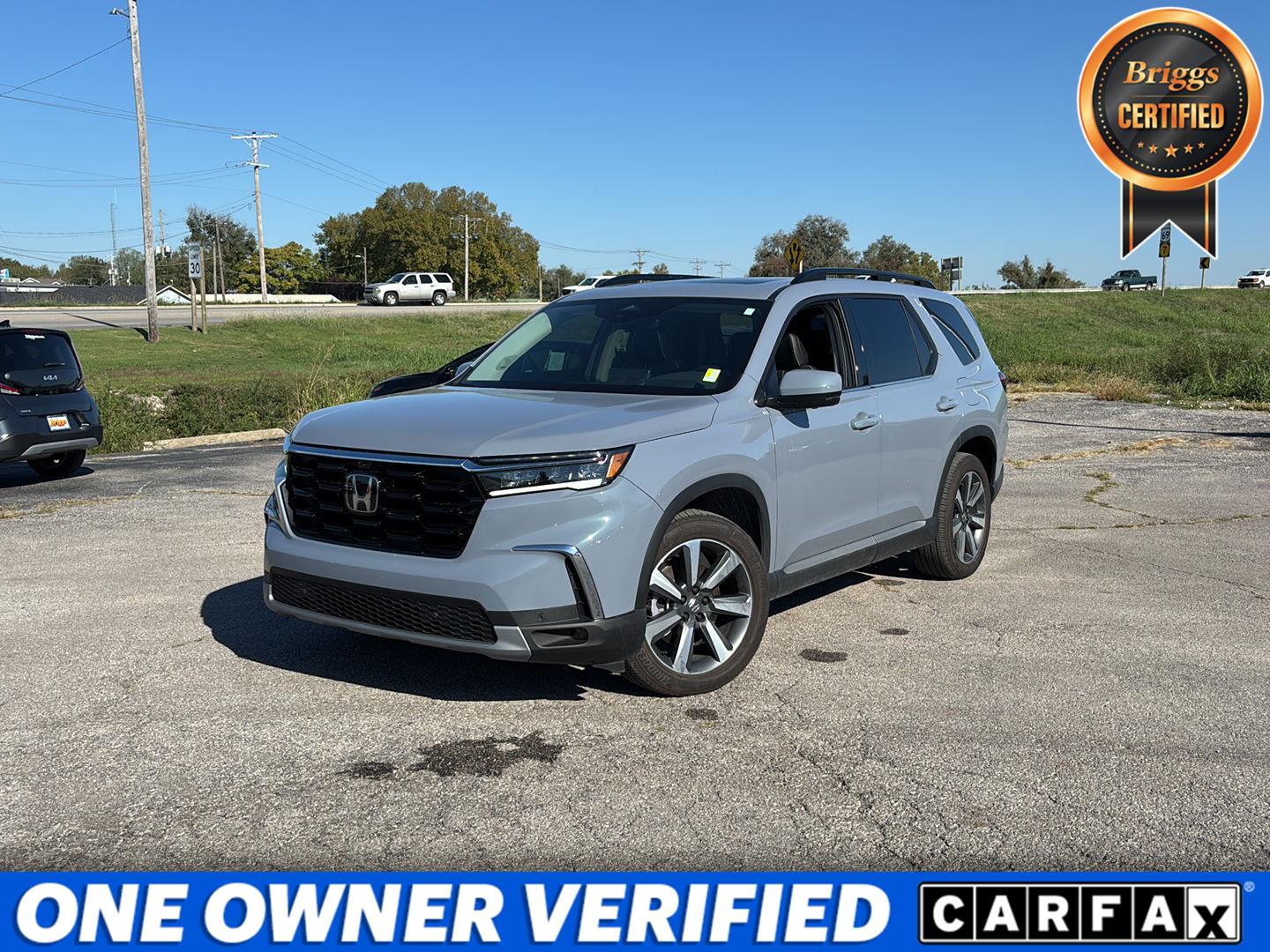 Sonic Gray Pearl 2025 Honda Pilot SUV / Crossover All-Wheel Drive Automatic