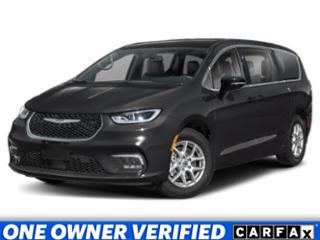  2025 Chrysler Pacifica Select FWD   