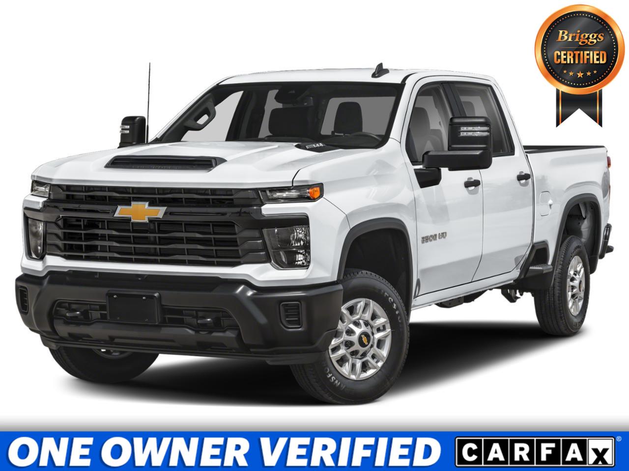 Summit White 2024 Chevrolet Silverado 2500HD Pickup Truck Four-Wheel Drive Automatic