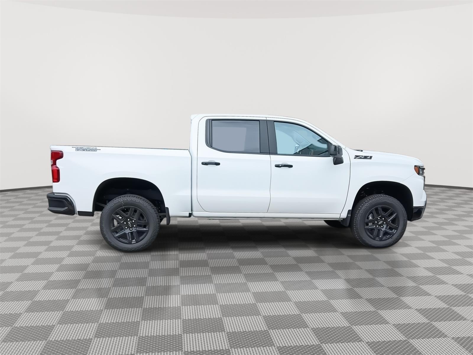 2026 Chevrolet Silverado 1500 LT Trail Boss - Summit White exterior view 9