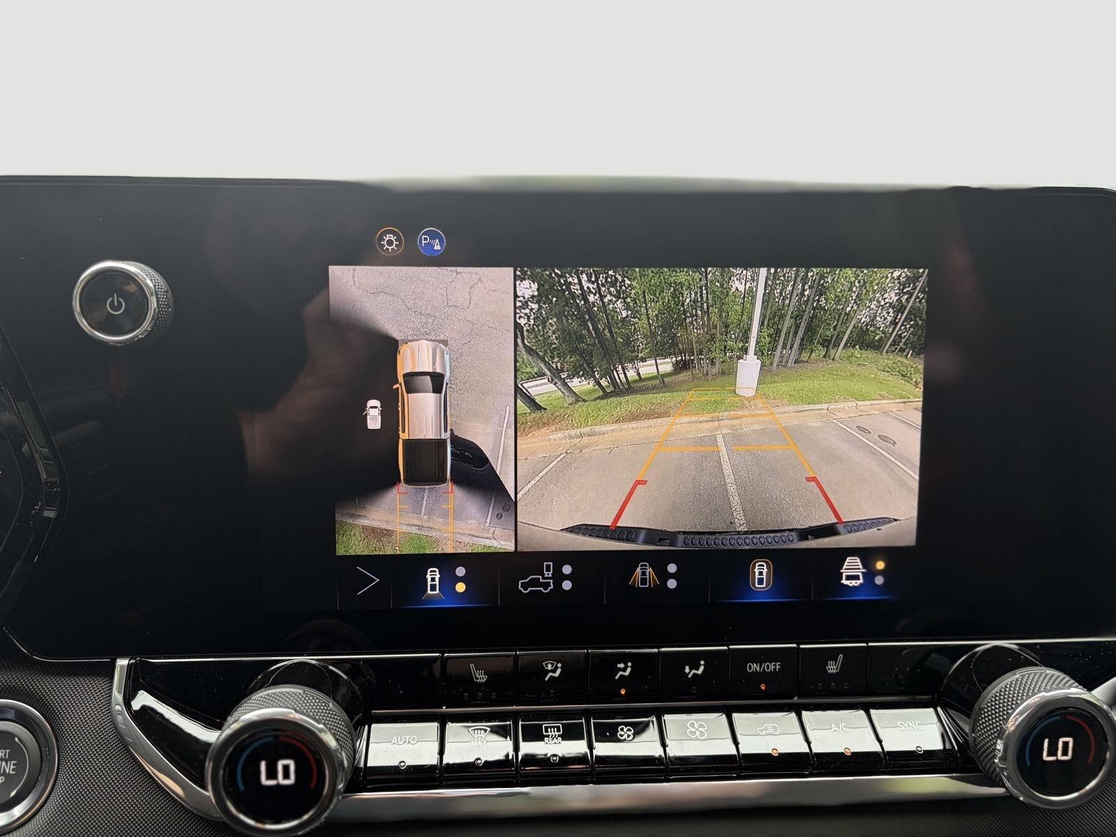 2026 Chevrolet Colorado 4WD Z71 - Black exterior view 15