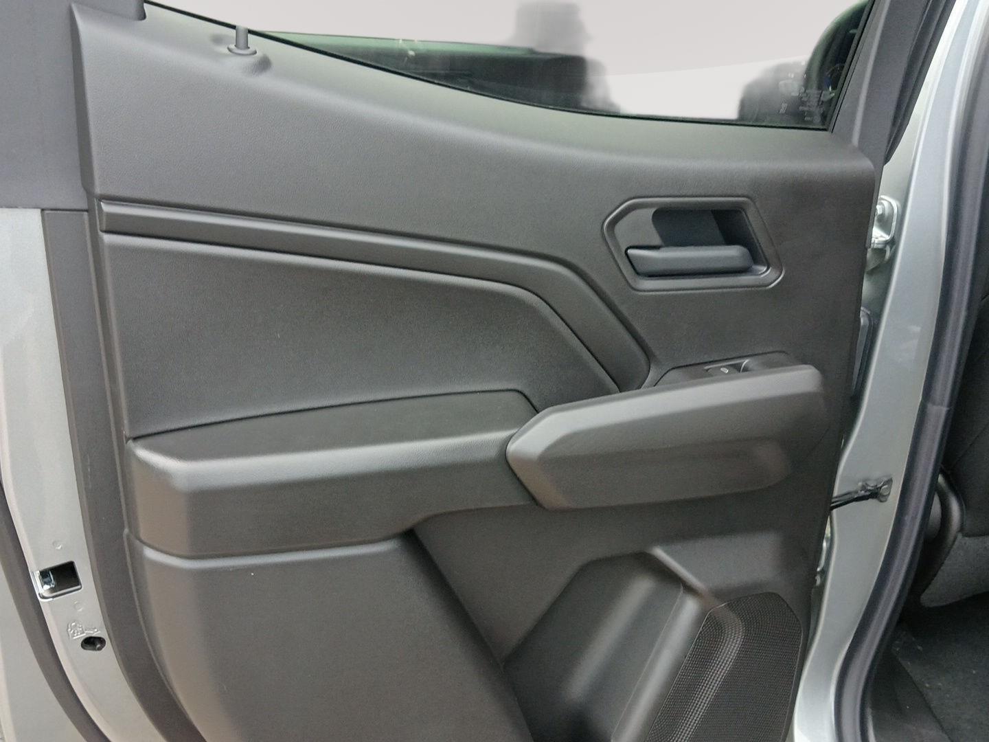 2026 Chevrolet Colorado 4WD Trail Boss - Sterling Gray Metallic exterior view 9