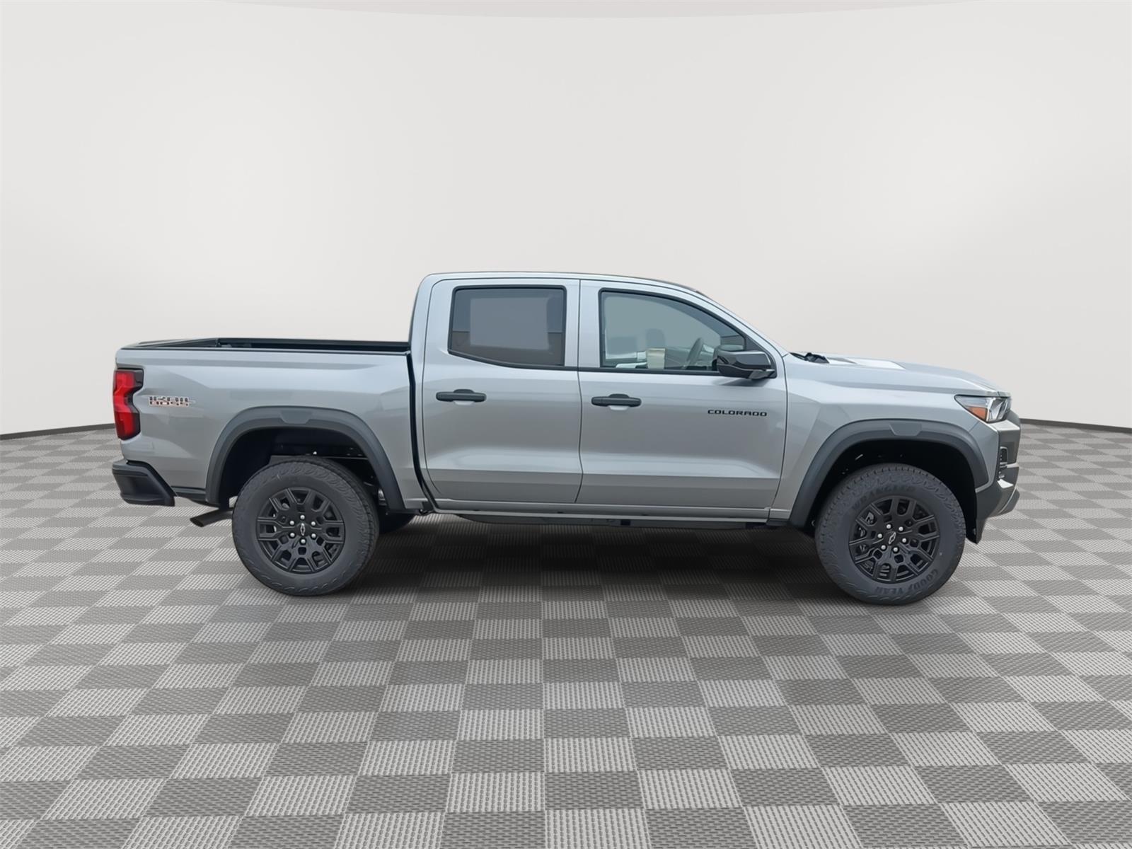 2026 Chevrolet Colorado 4WD Trail Boss - Sterling Gray Metallic exterior view 15