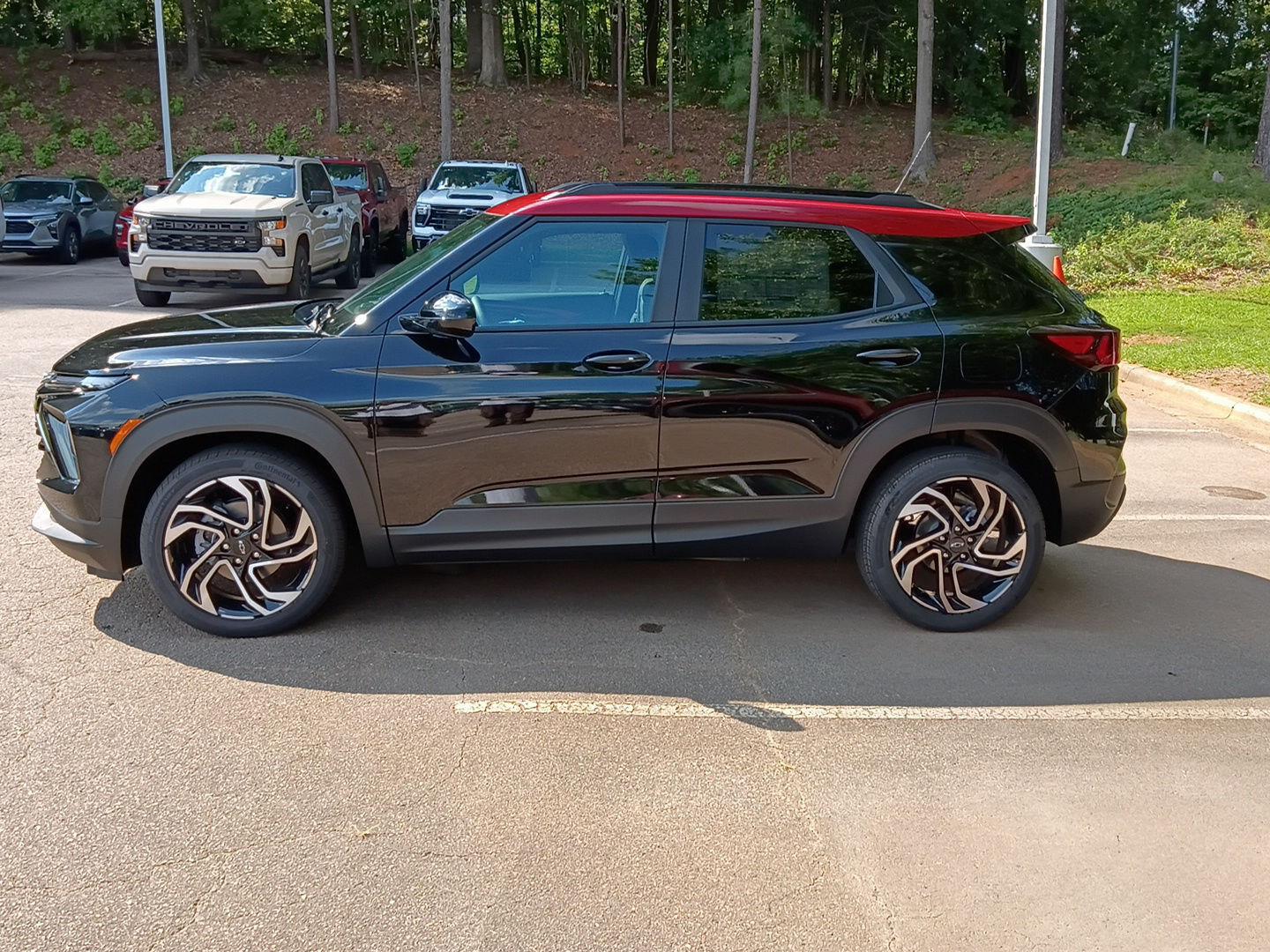 2026 Chevrolet Trailblazer RS - Mosaic Black Metallic exterior view 3