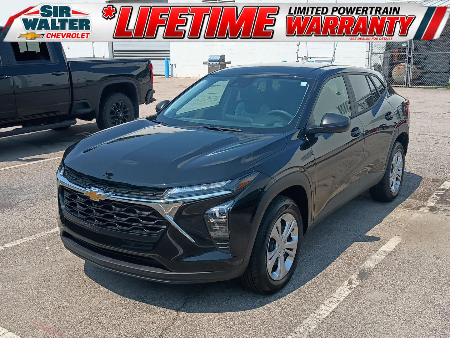 Mosaic Black Metallic 2026 Chevrolet Trax SUV / Crossover Front-Wheel Drive 6-Speed Automatic