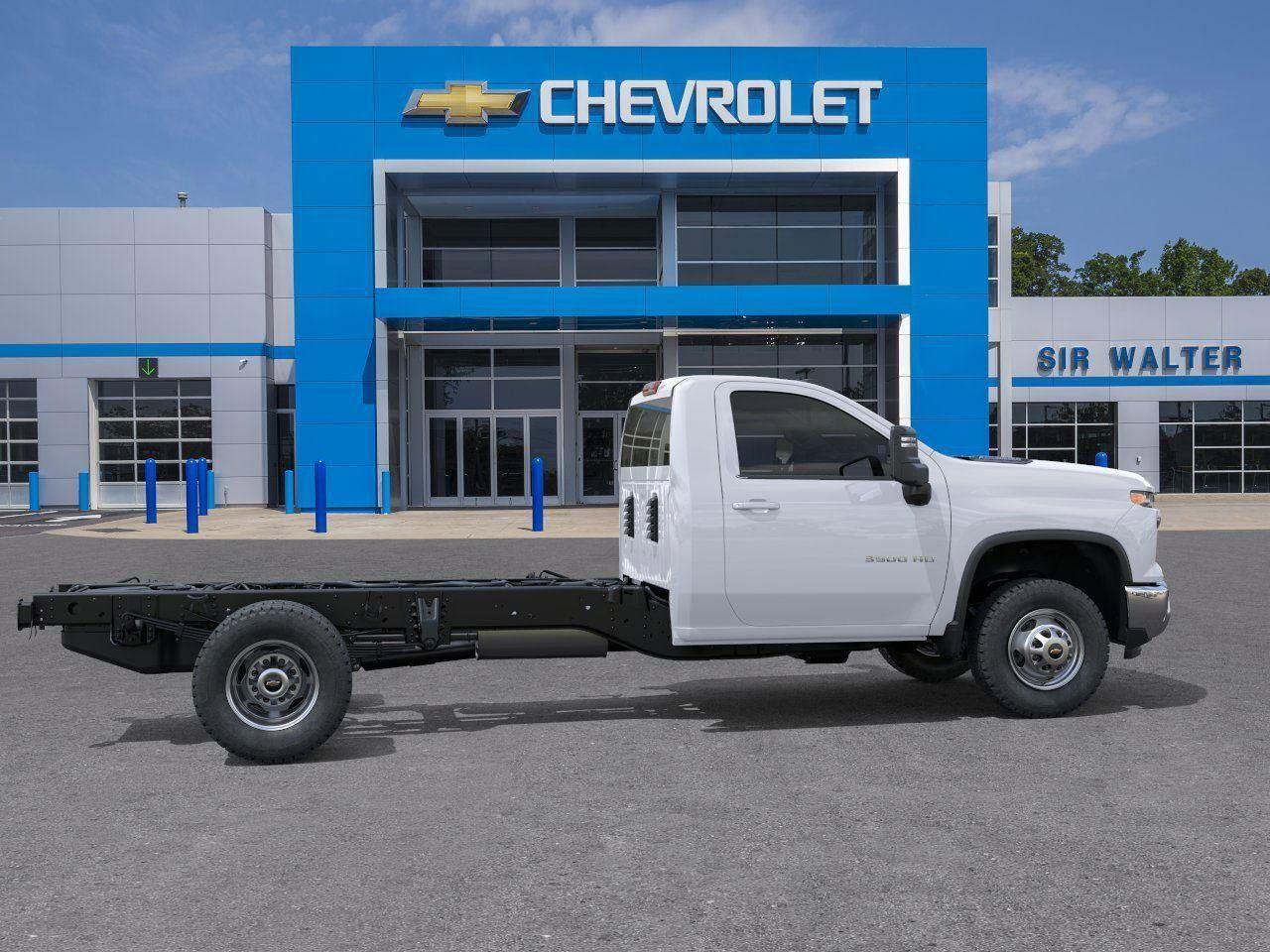2025 Chevrolet Silverado 3500HD CC Work Truck - Summit White exterior view 5
