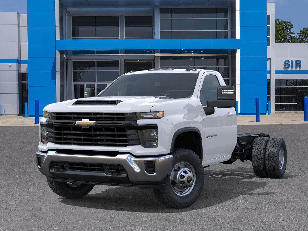 2025 Chevrolet Silverado 3500HD CC Work Truck - Summit White exterior view 6