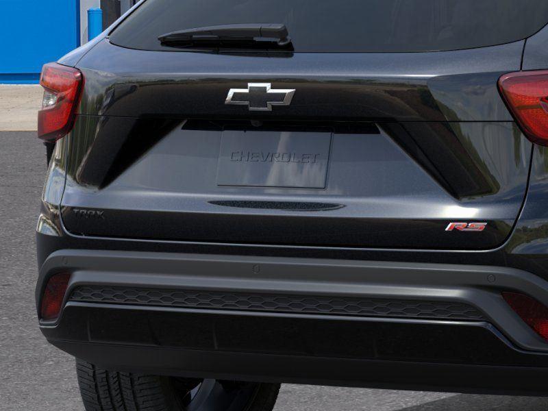 2026 Chevrolet Trax 2RS - Mosaic Black Metallic exterior view 15