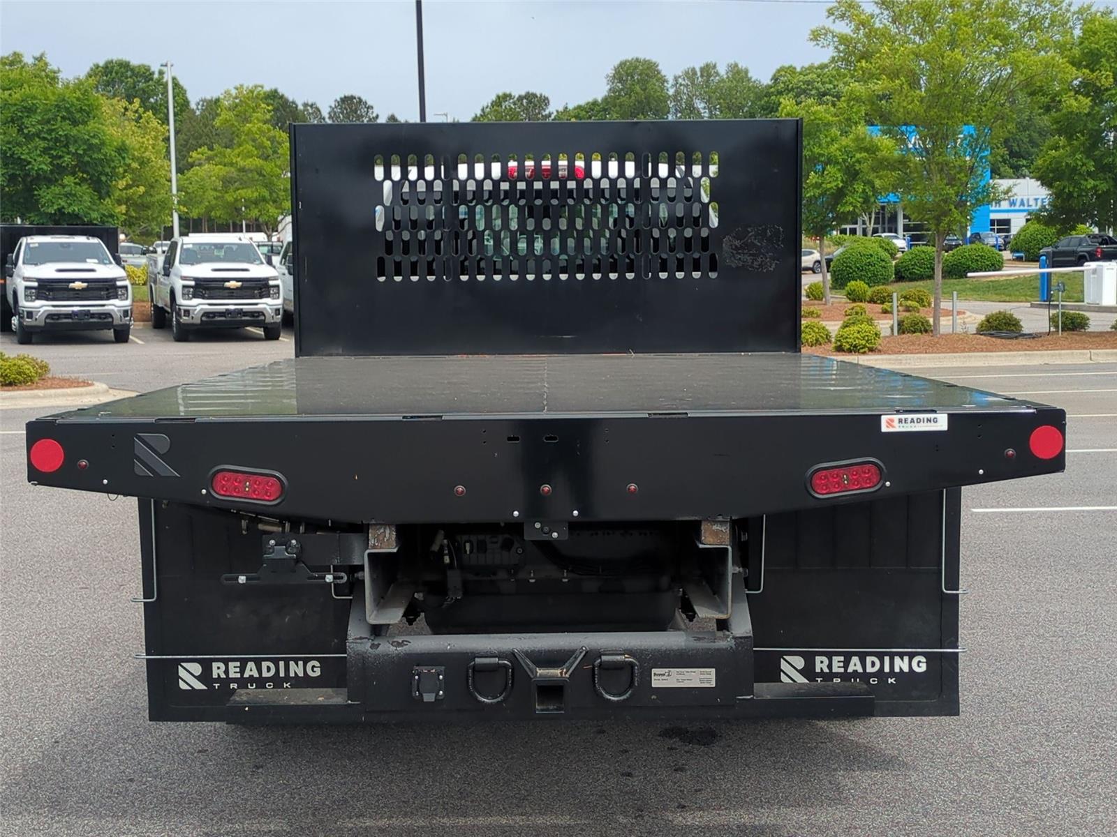 2025 Chevrolet Silverado 3500HD CC Work Truck - Summit White exterior view 4