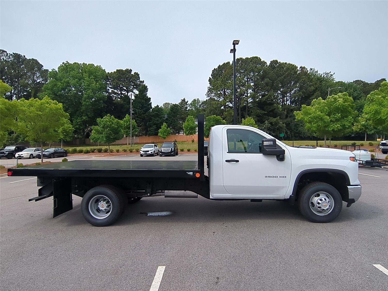 2025 Chevrolet Silverado 3500HD CC Work Truck - Summit White exterior view 6