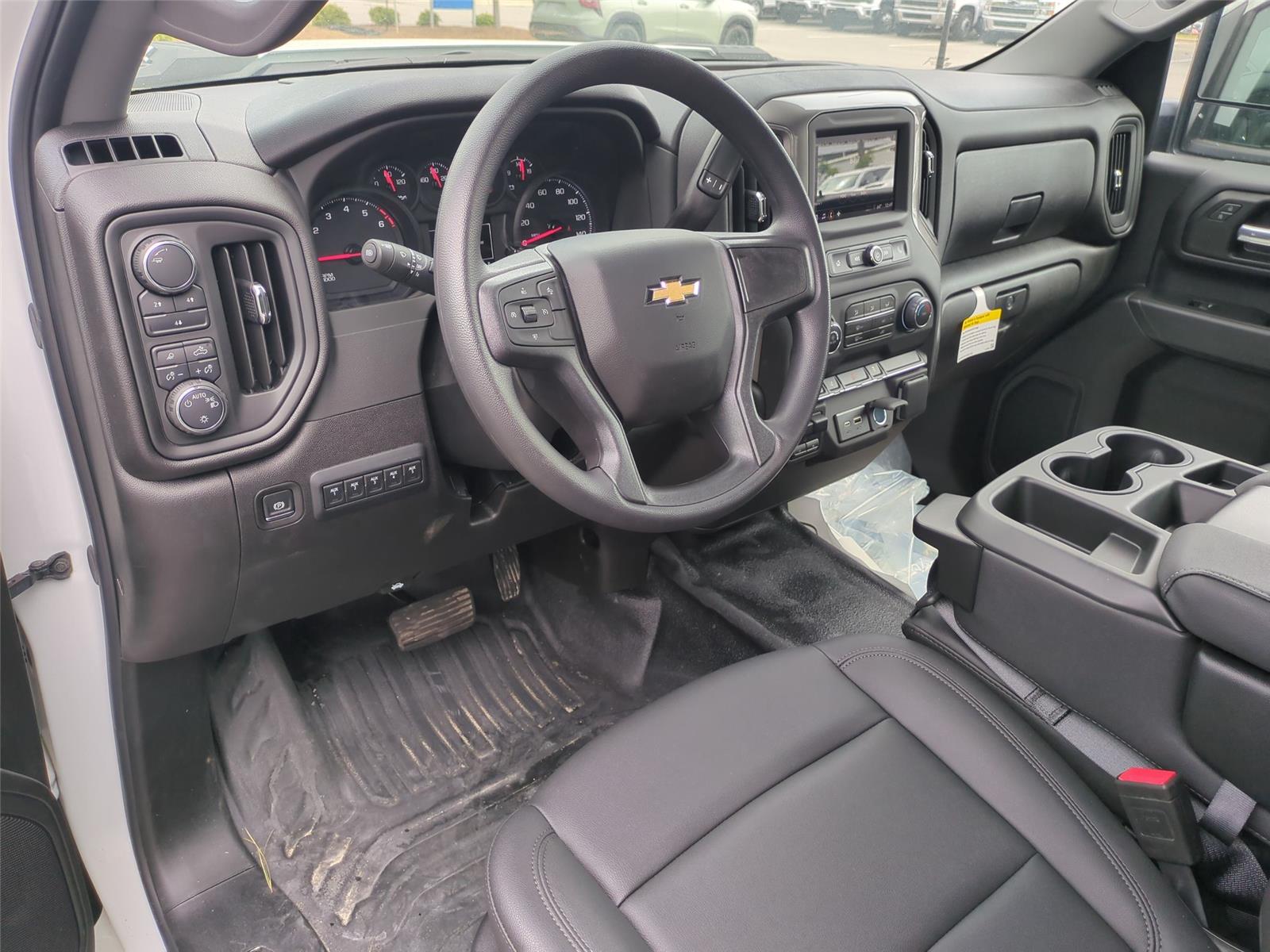 2025 Chevrolet Silverado 3500HD CC Work Truck - Summit White exterior view 16